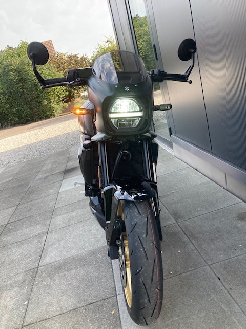 SUZUKI GSX-8TT-image-1