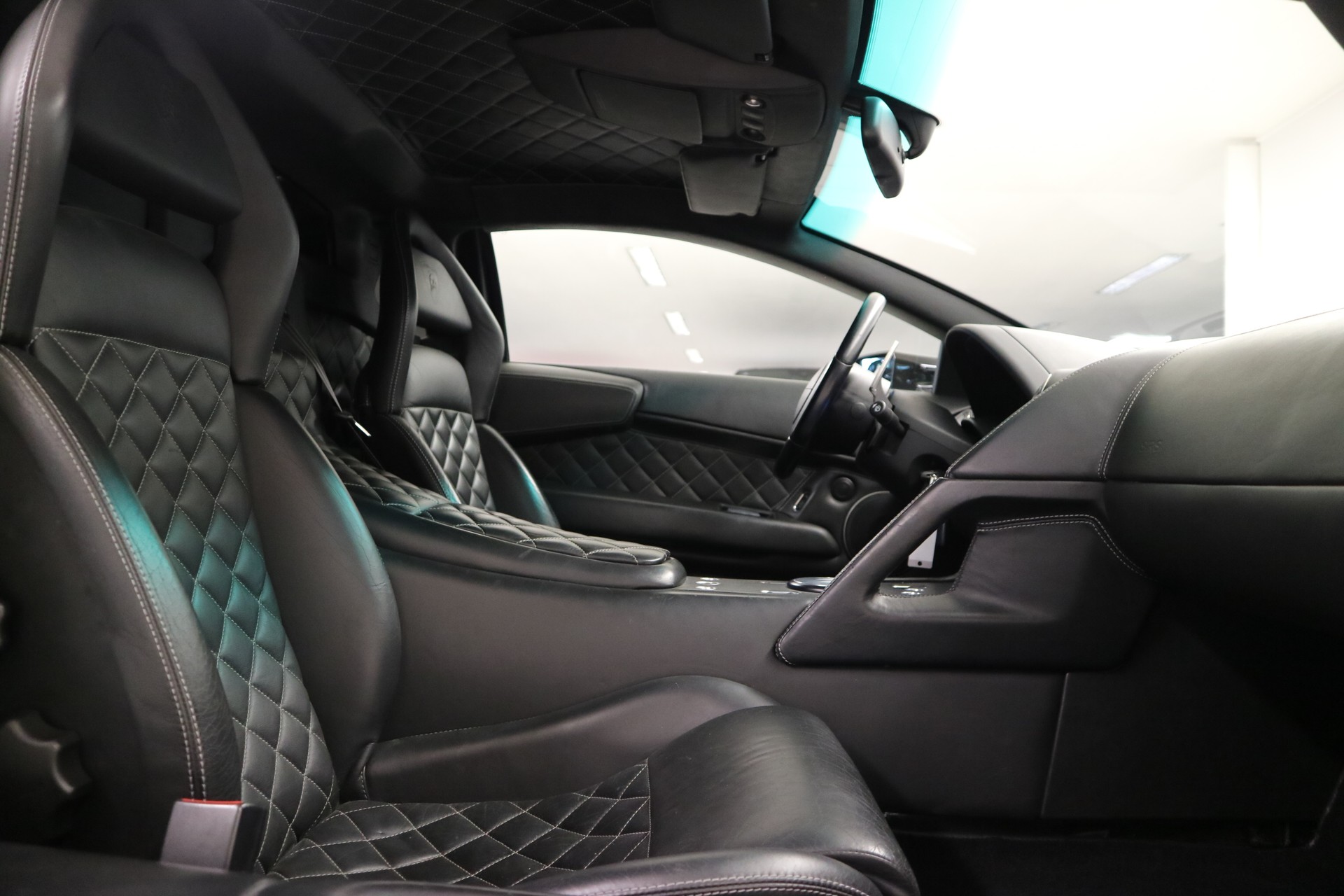LAMBORGHINI Murciélago LP640-4 Cpé-image-5