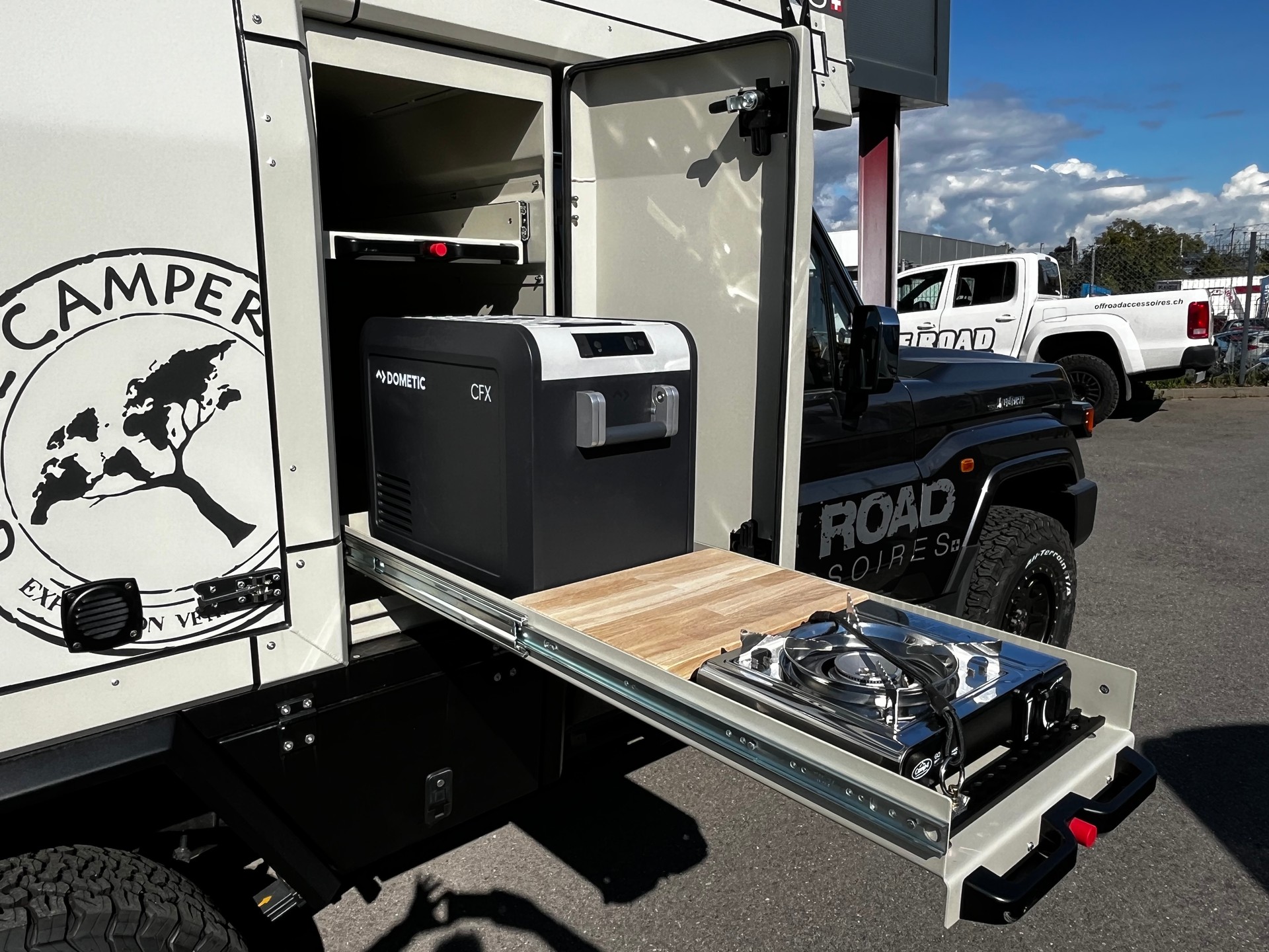TOYOTA GRJ79 Xpl200-image-3
