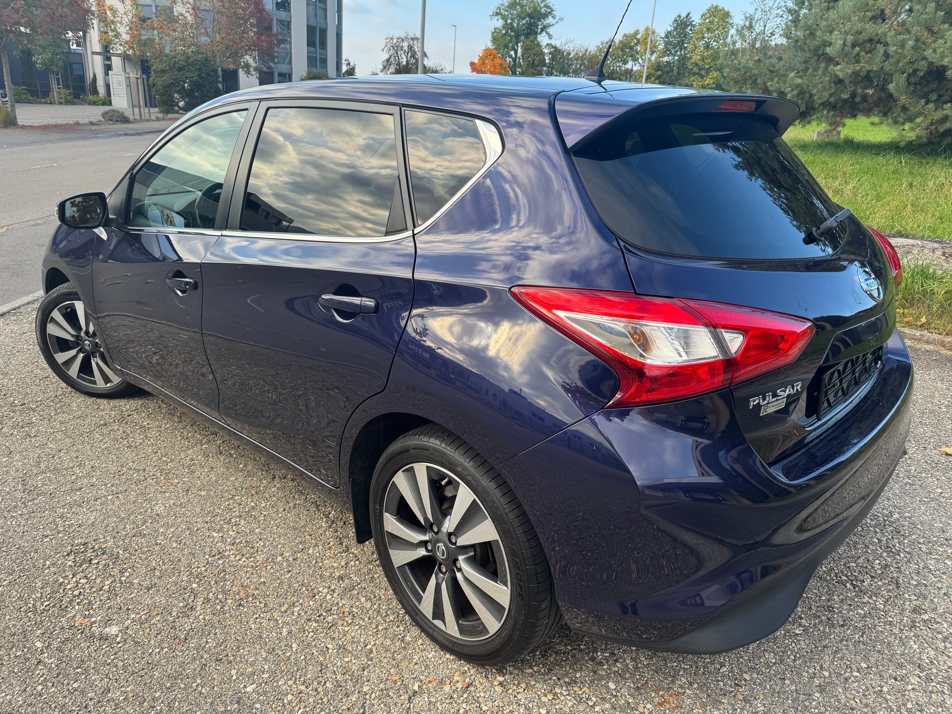 NISSAN Pulsar 1.2 DIG-T tekna Xtronic CVT-image-2