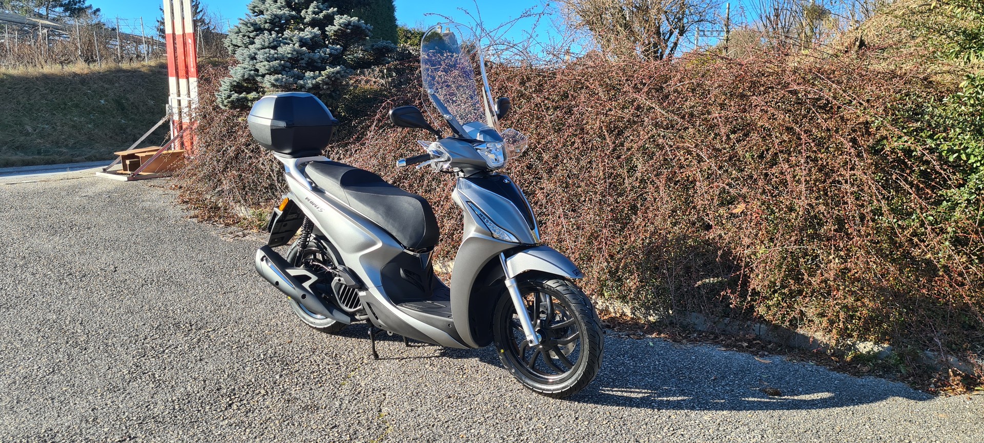 KYMCO People S 125i ABS Topcase/Windschild-image-1