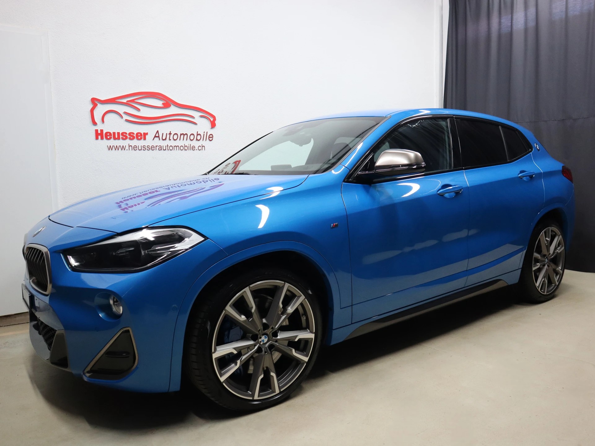 BMW X2 M35i Performance Steptronic - LED - Head-Up - Harman / Kardon - Sitzmemory - 306 PS-showroom-element-1