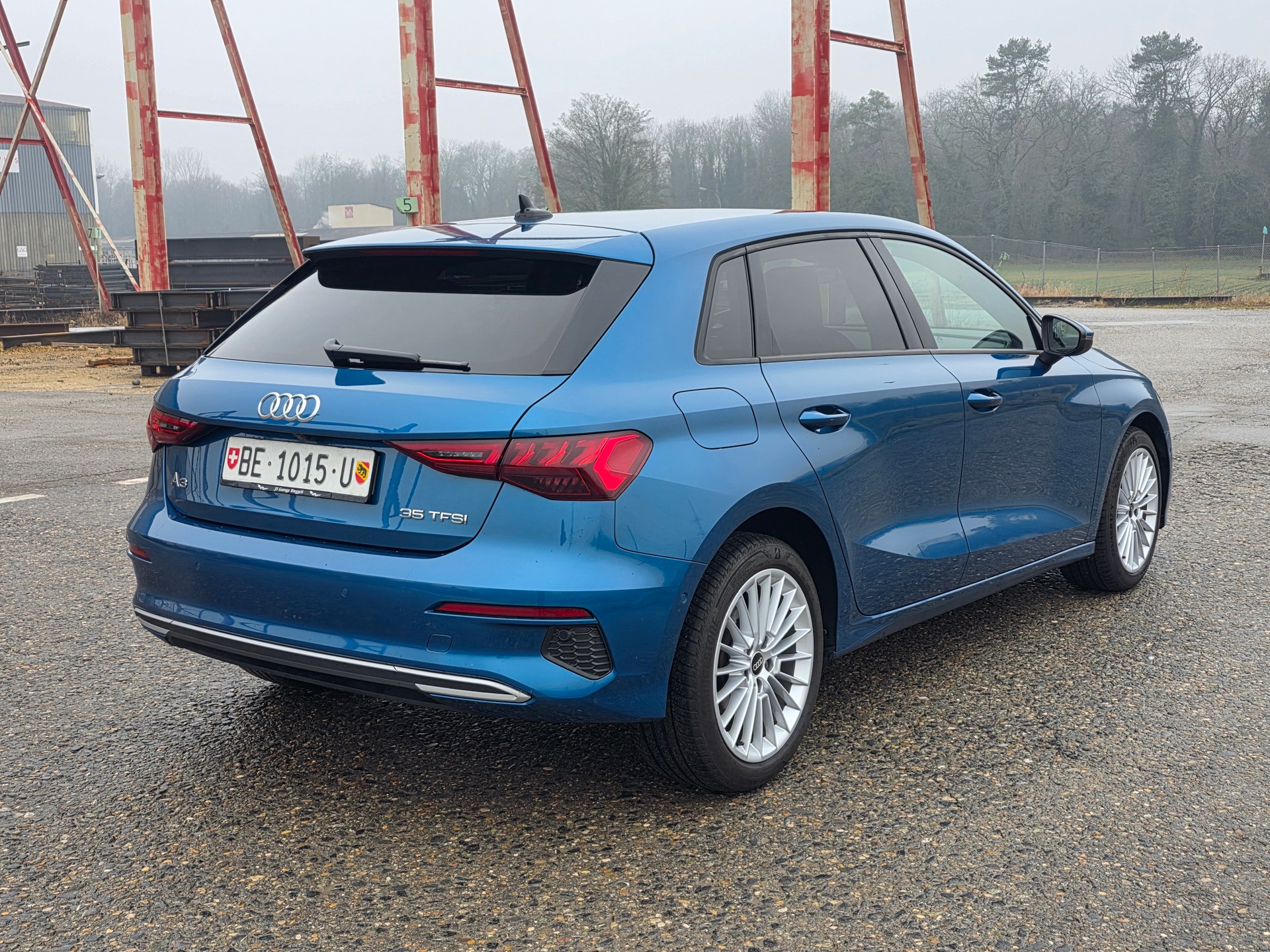 AUDI A3 Sportback 35 TFSI advanced Attraction-image-5