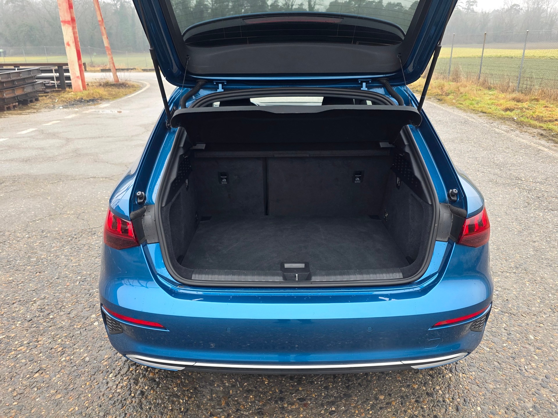 AUDI A3 Sportback 35 TFSI advanced Attraction-image-14