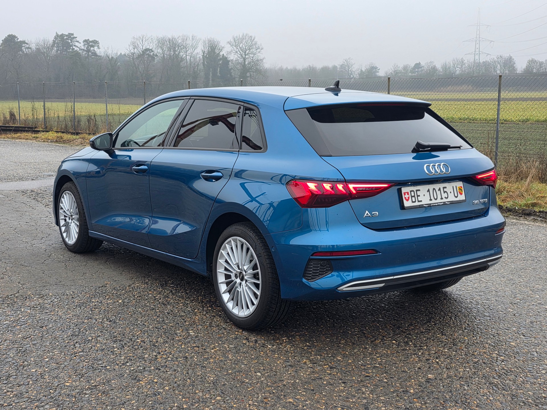 AUDI A3 Sportback 35 TFSI advanced Attraction-image-1