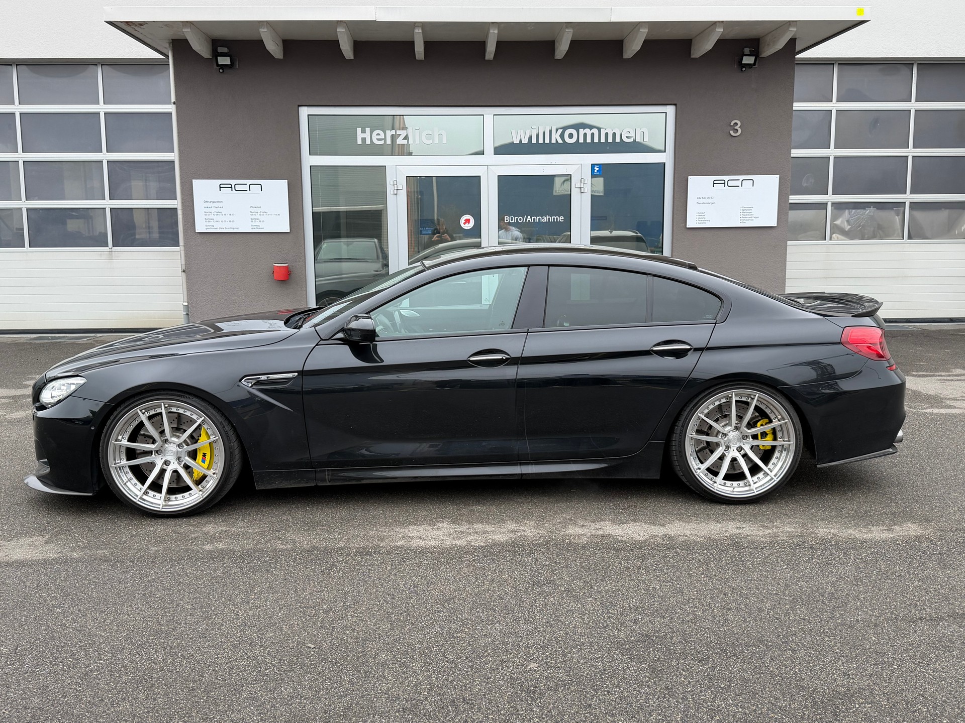 BMW M6 Gran Coupé Drivelogic-showroom-element-3