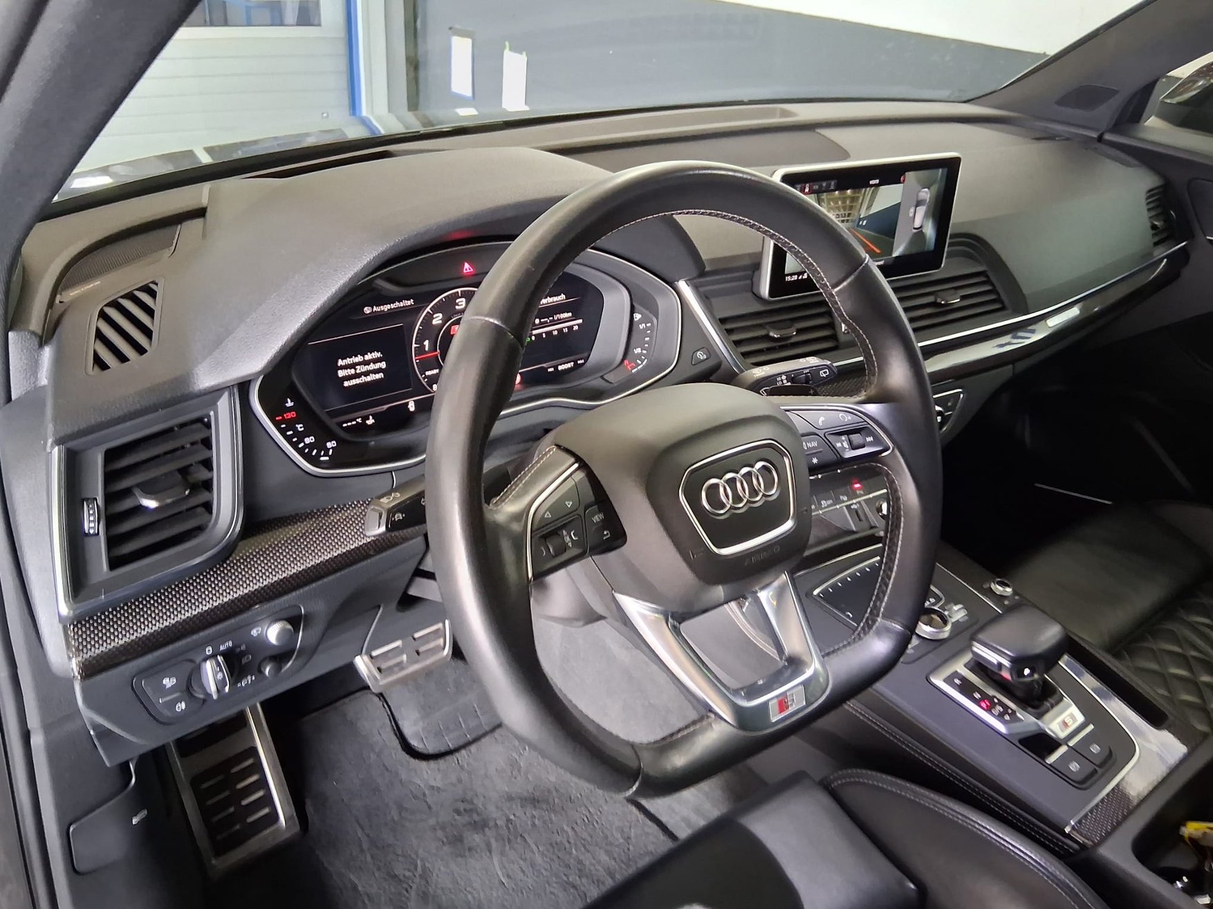 AUDI SQ5 3.0 V6 TDI quattro T-Tronic-image-14