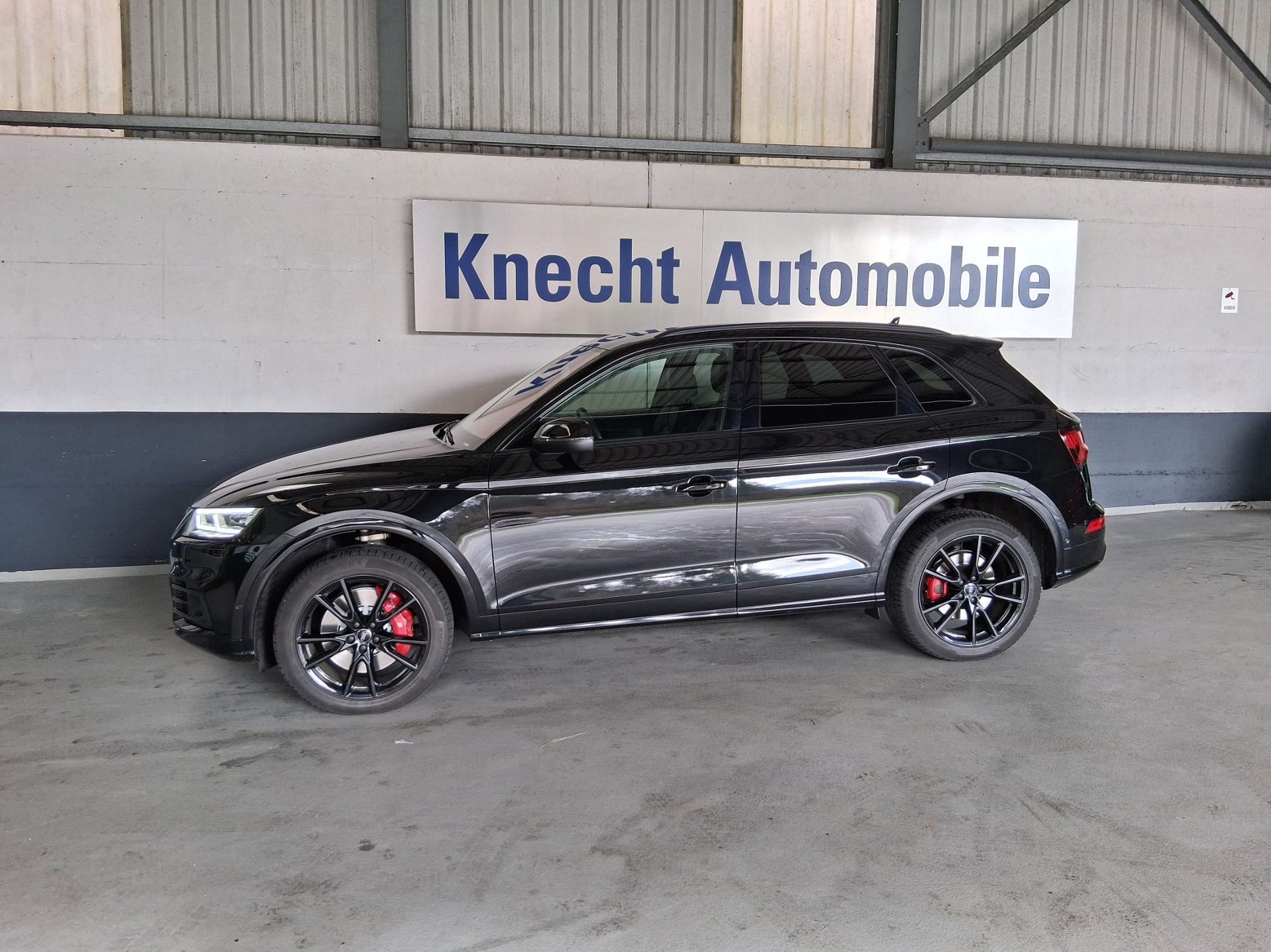 AUDI SQ5 3.0 V6 TDI quattro T-Tronic-showroom-element-2