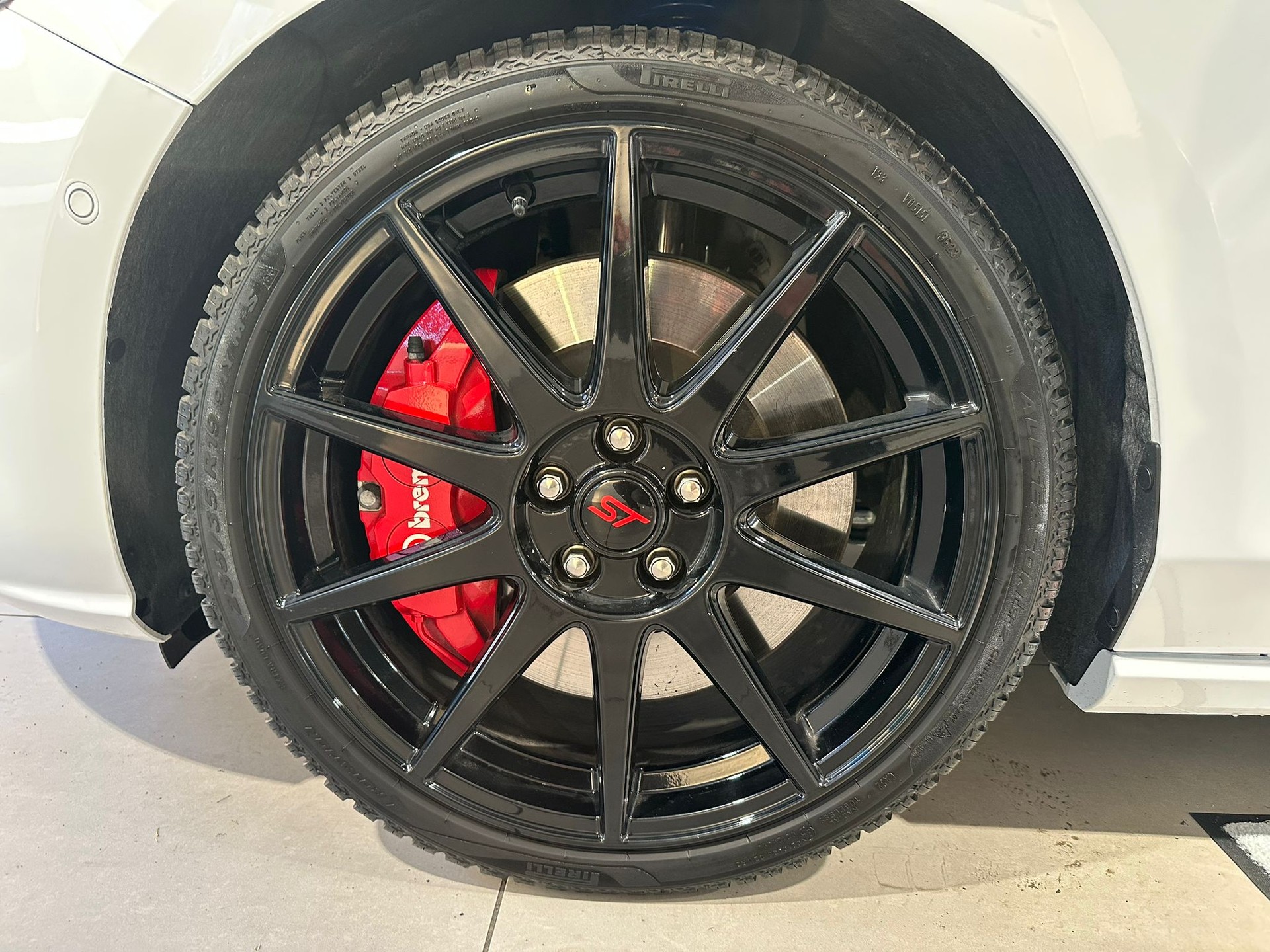 FORD Focus 2.3 ST X ST X TRACK PACK-image-11