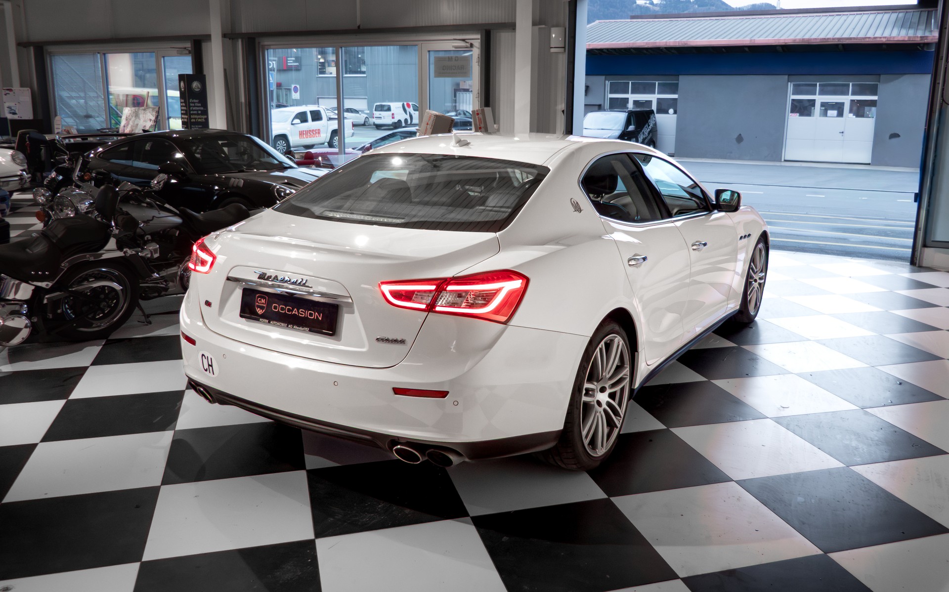 MASERATI Ghibli S Q4 3.0 V6 Automatica-image-4