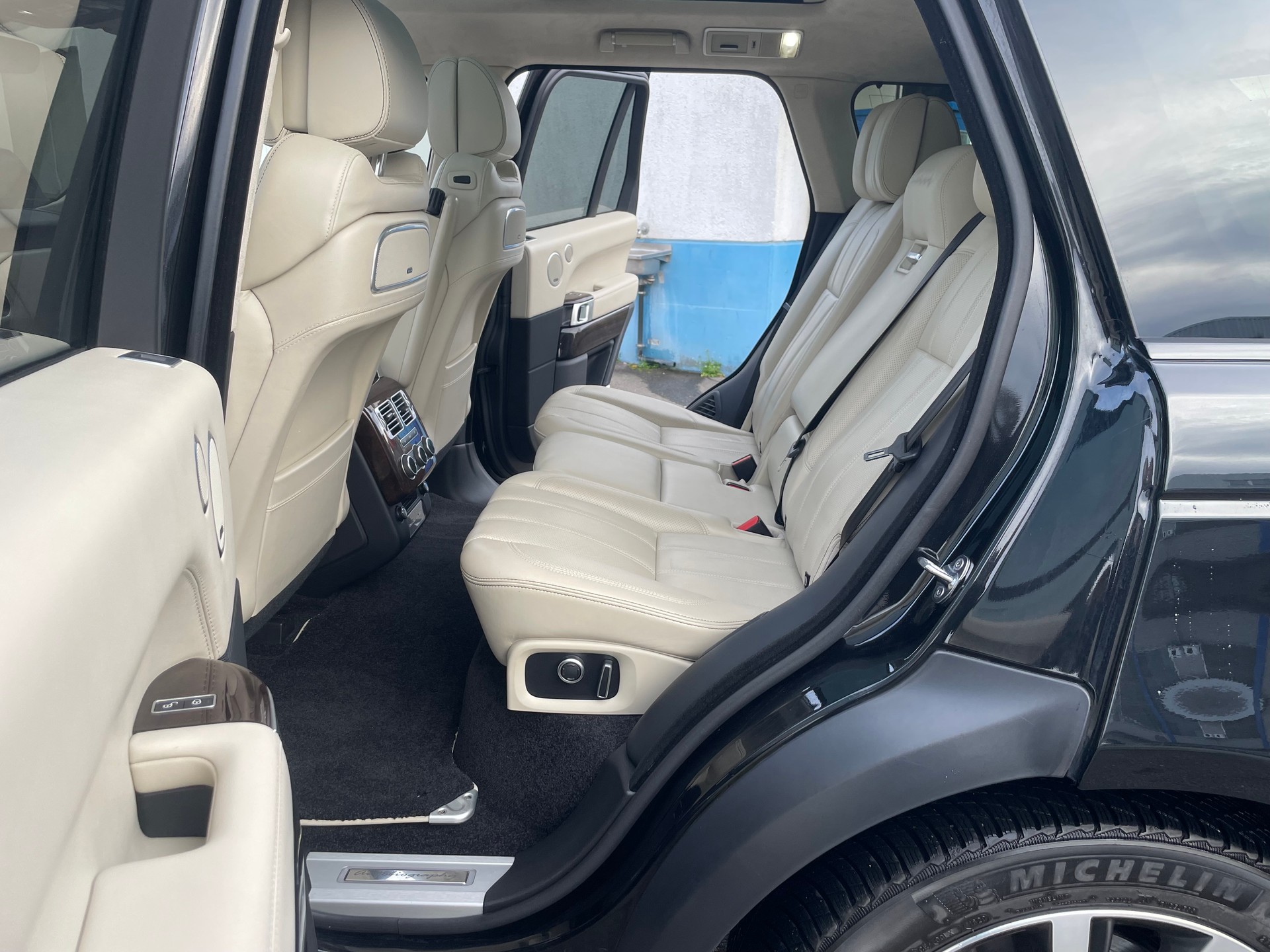 LAND ROVER Range Rover 5.0 V8 SC Autobiography Automatic-image-10