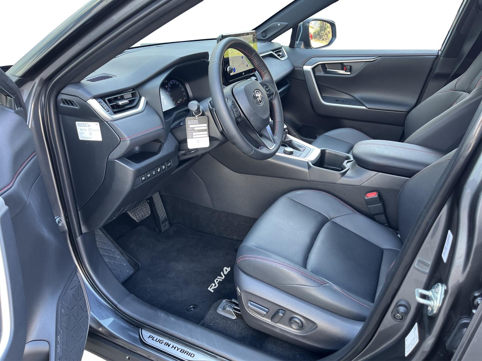 TOYOTA RAV4 2.5 Plug-In-Hybrid Platinum-image-5
