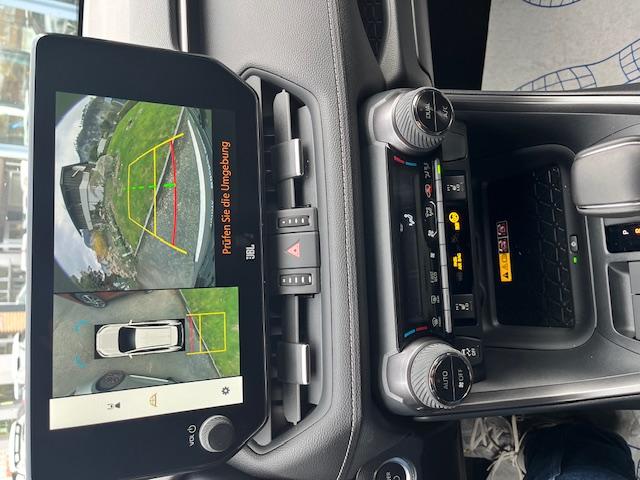 TOYOTA RAV4 2.5 Plug-In-Hybrid Platinum-image-9