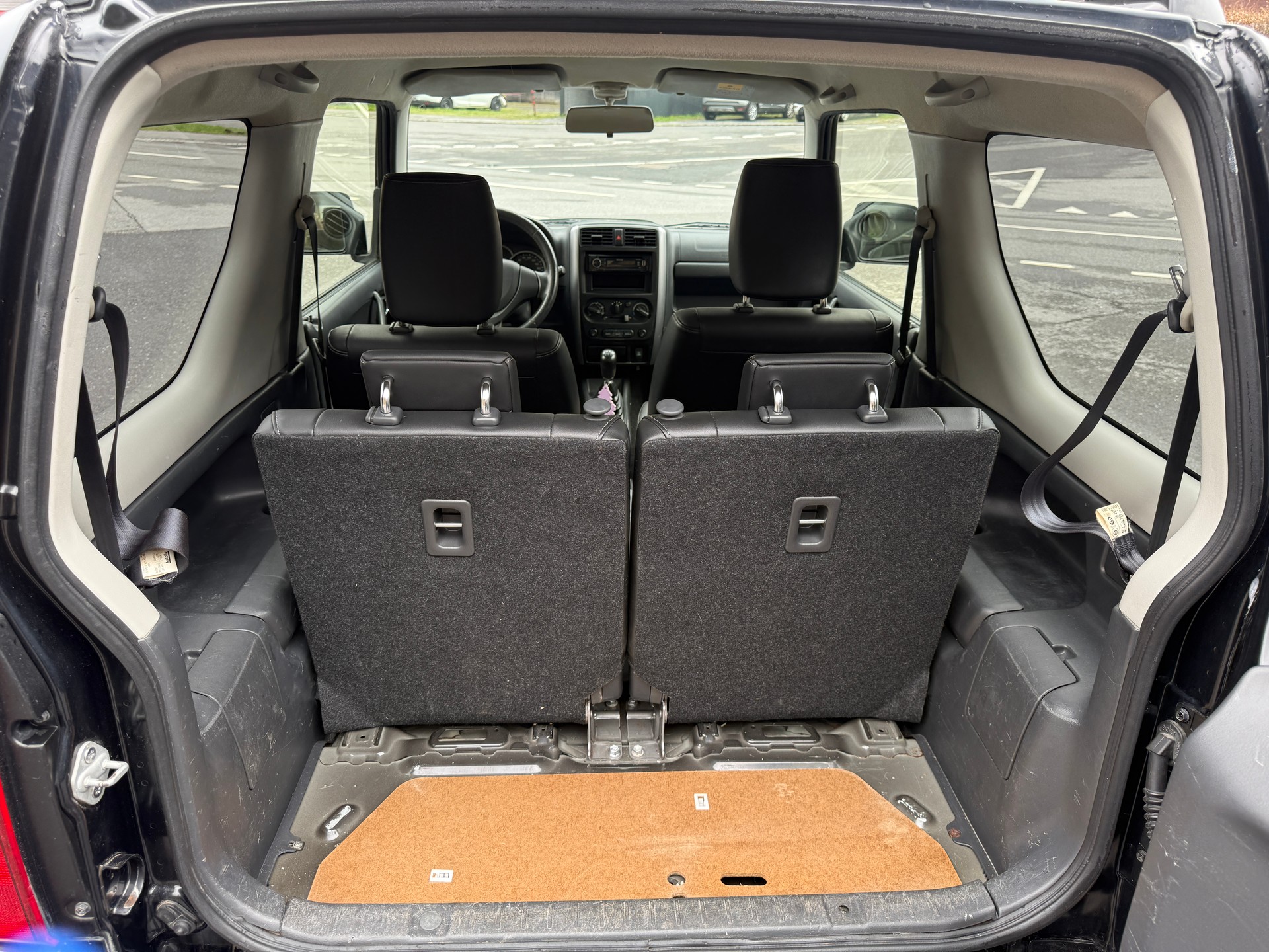 SUZUKI Jimny 1.3 16V Compact Top-image-9