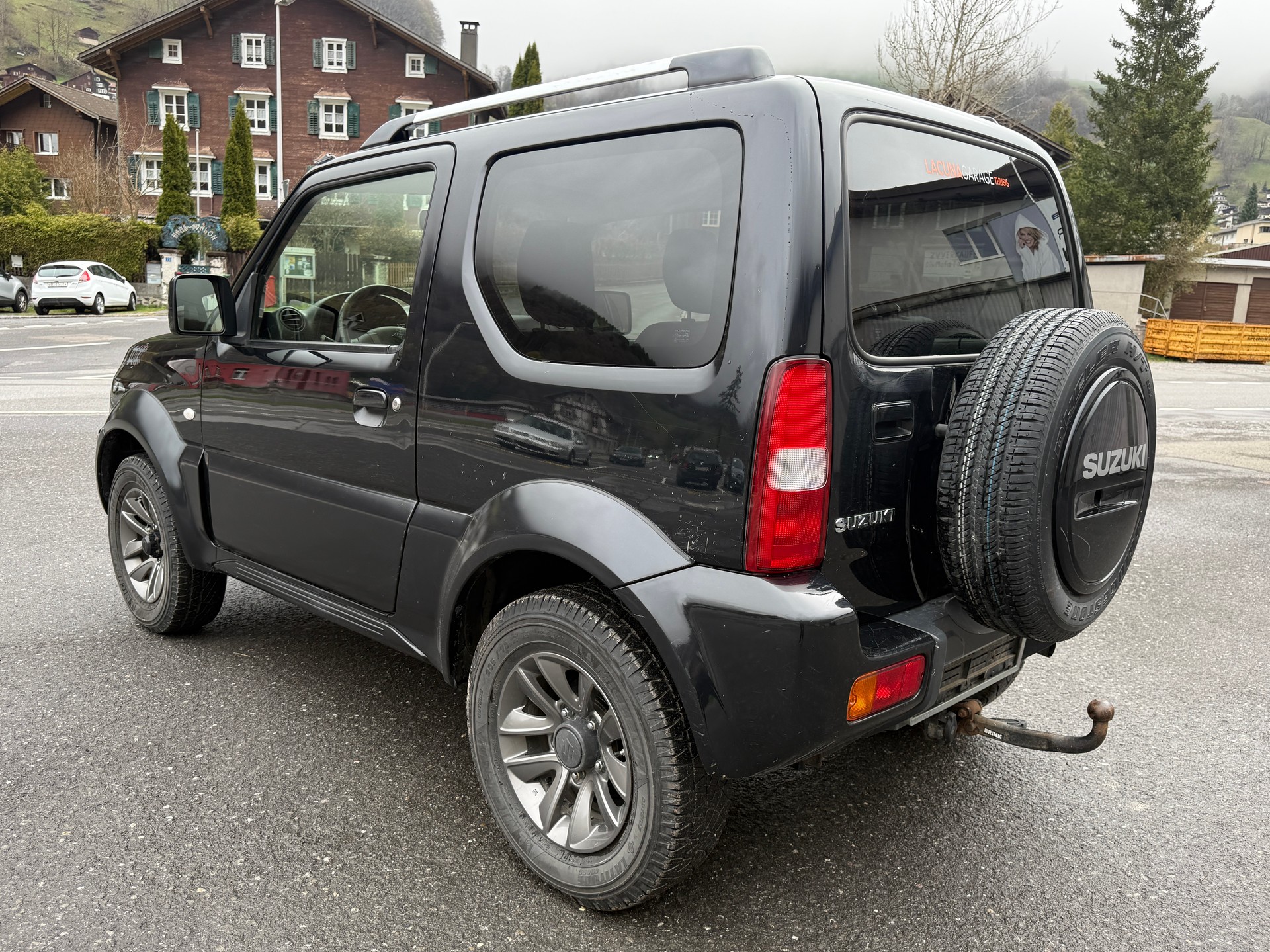SUZUKI Jimny 1.3 16V Compact Top-image-7