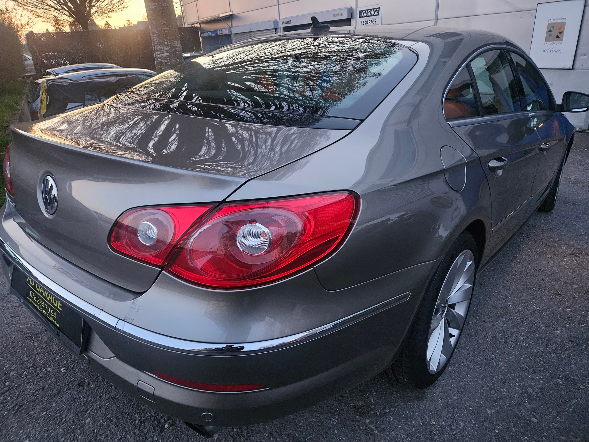 VW Passat CC 3.6 V6 FSI 4Motion-image-3