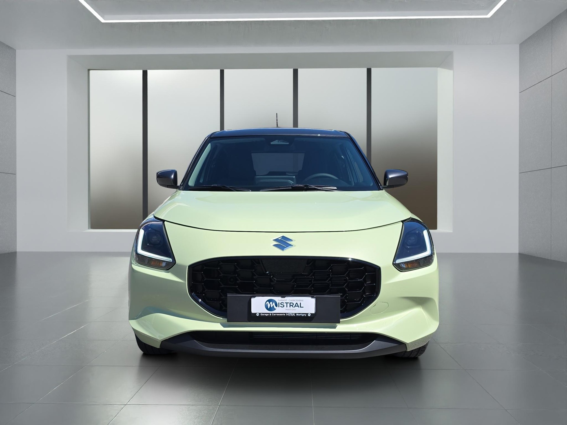 SUZUKI Swift 1.2 Sakura Hybrid 4x4-image-7