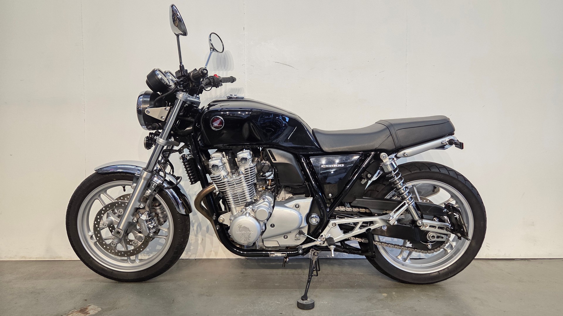 HONDA CB 1100 A ABS-image-1