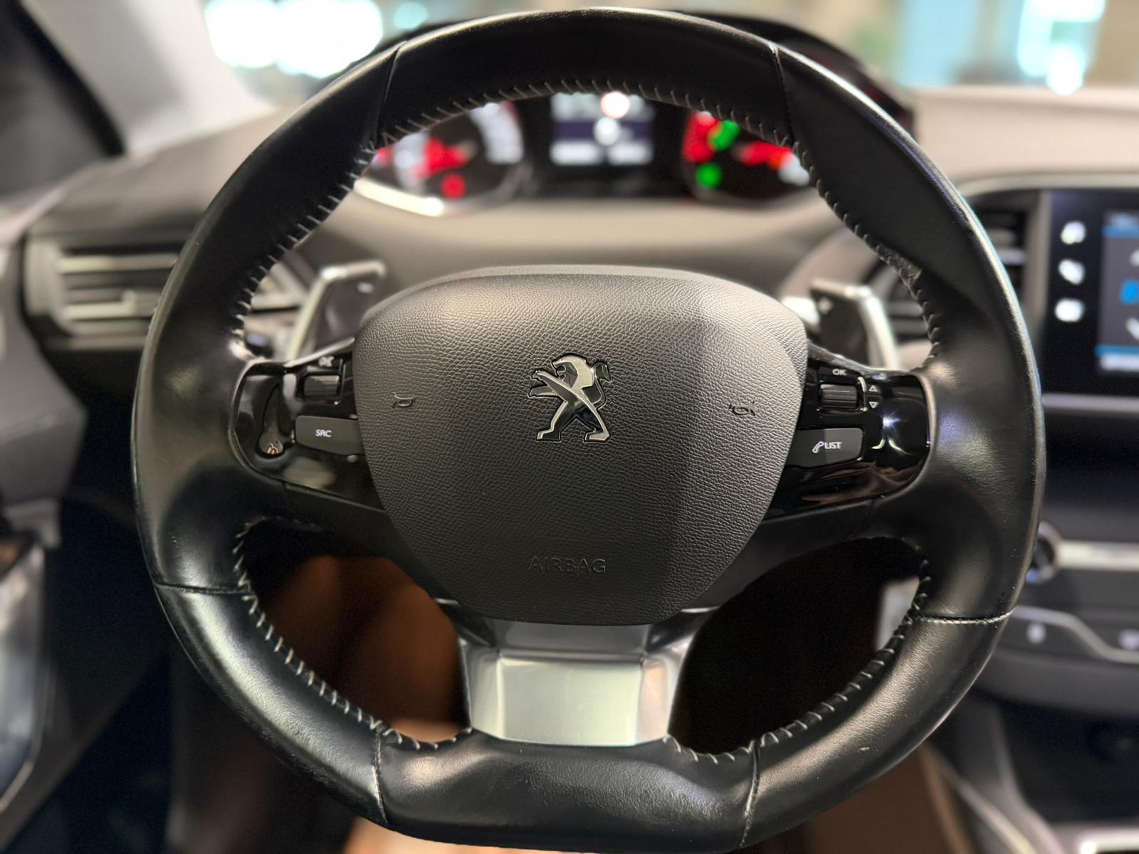 PEUGEOT 308 1.2 Pure Tech Tech Edition EAT8-image-23