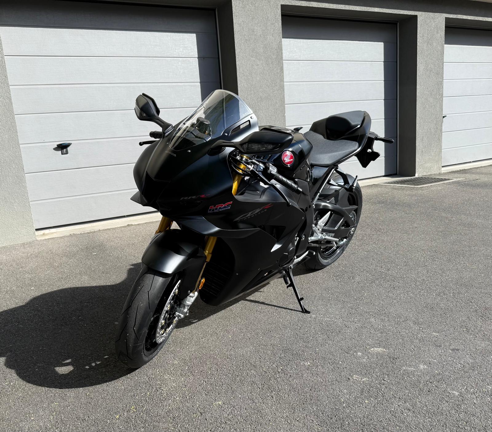 HONDA CBR 1000 RR-R Fireblade SP-image-0