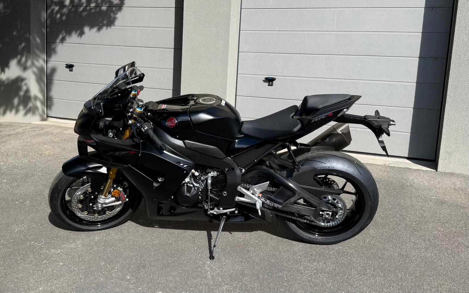HONDA CBR 1000 RR-R Fireblade SP-image-2