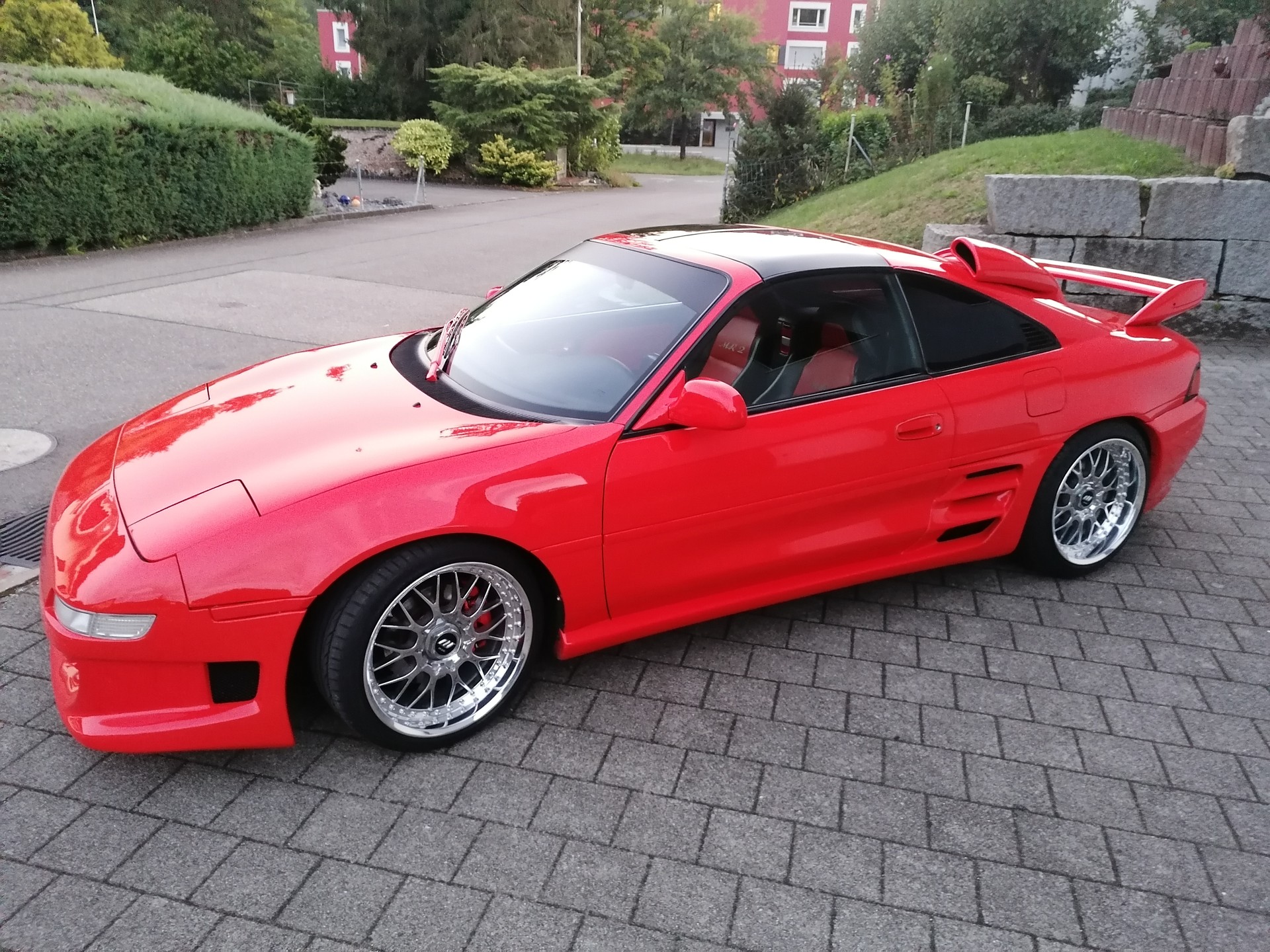TOYOTA MR2