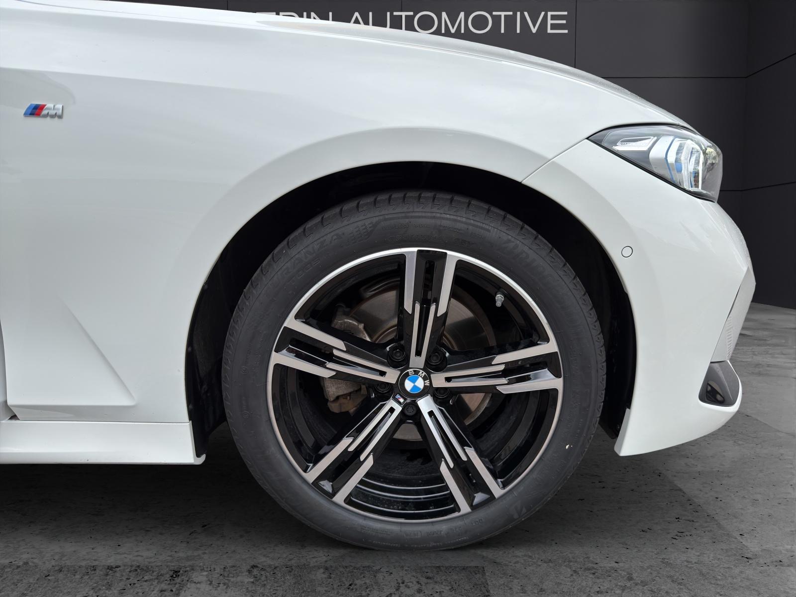 BMW 320d xDrive Touring-image-19