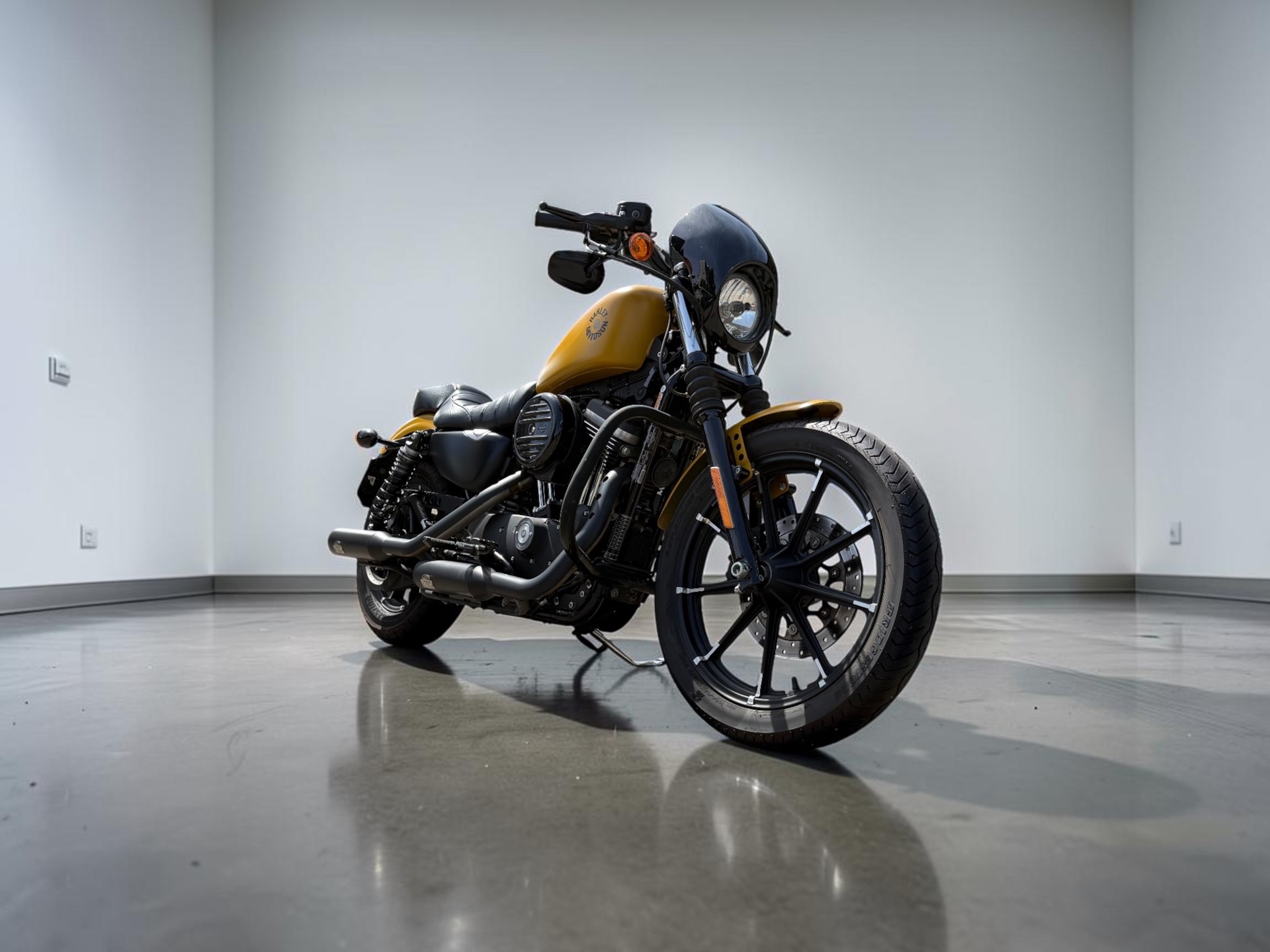 HARLEY-DAVIDSON XL 883 N Sportster Iron ABS-image-3