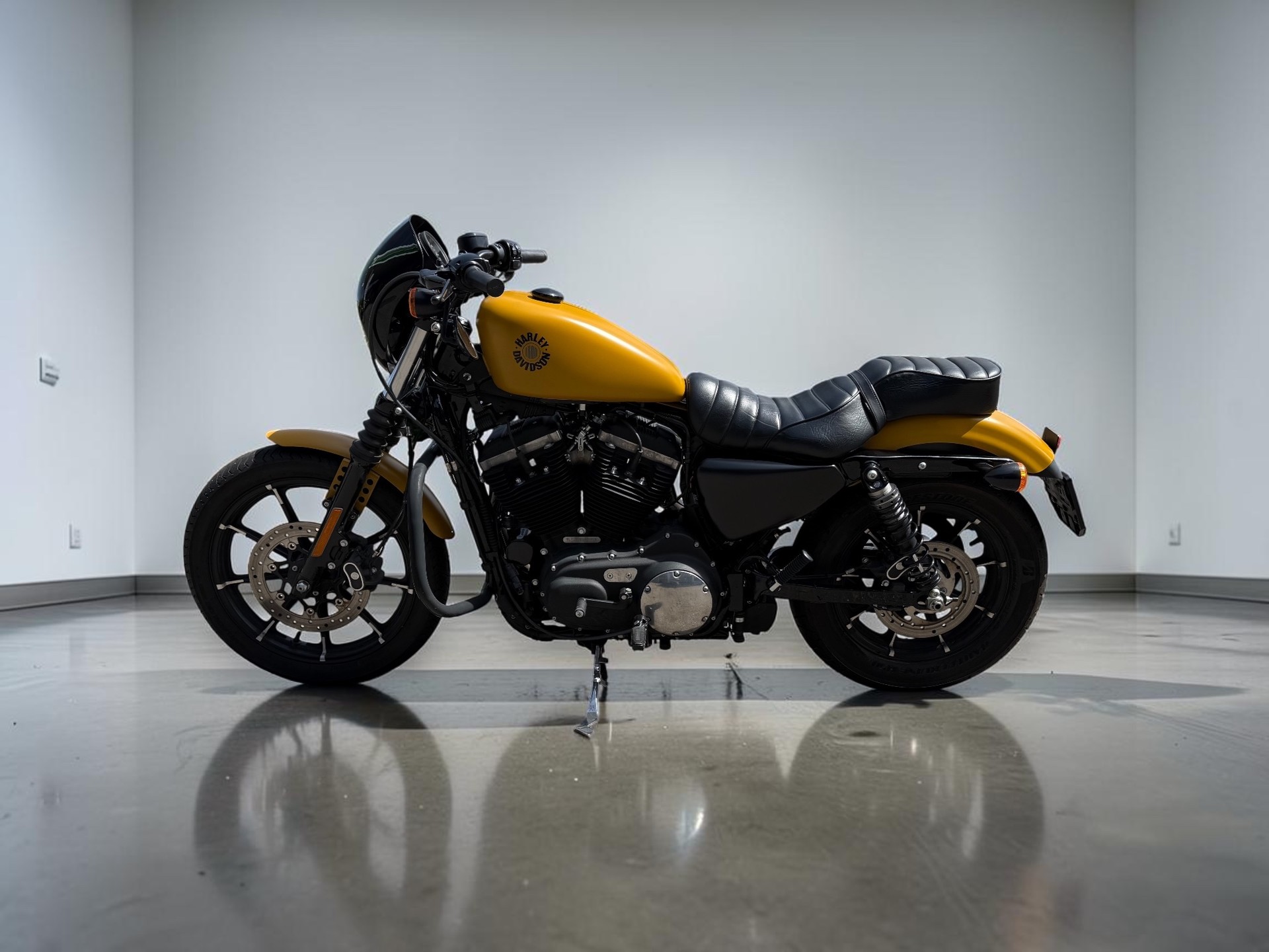 HARLEY-DAVIDSON XL 883 N Sportster Iron ABS-image-7