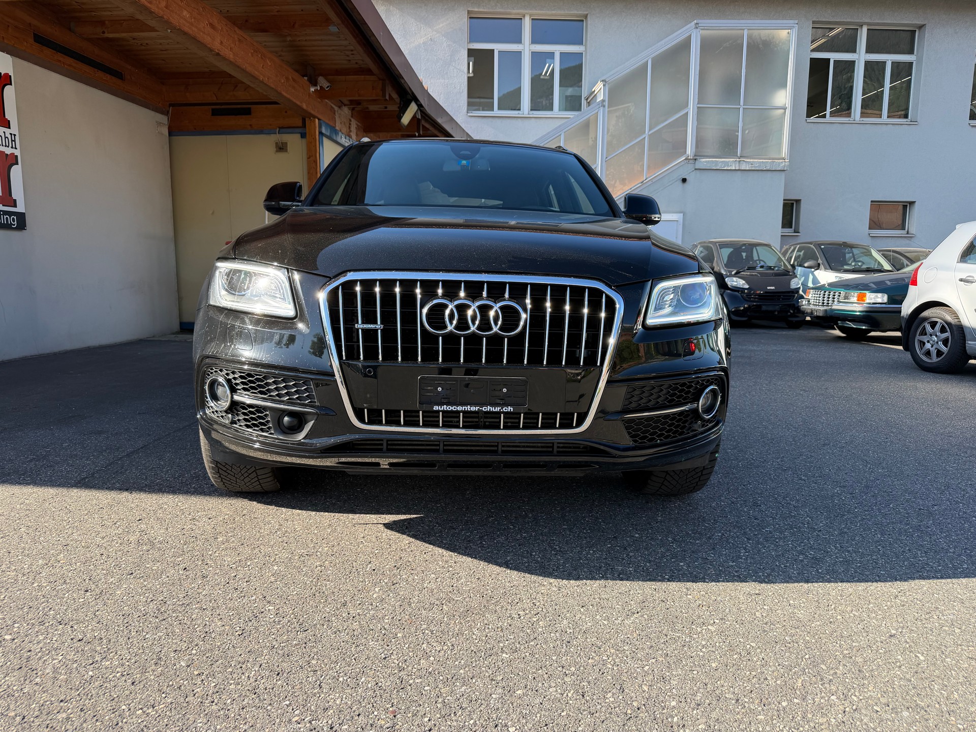 AUDI Q5 3.0 TDI clean quattro S-tronic-showroom-element-1