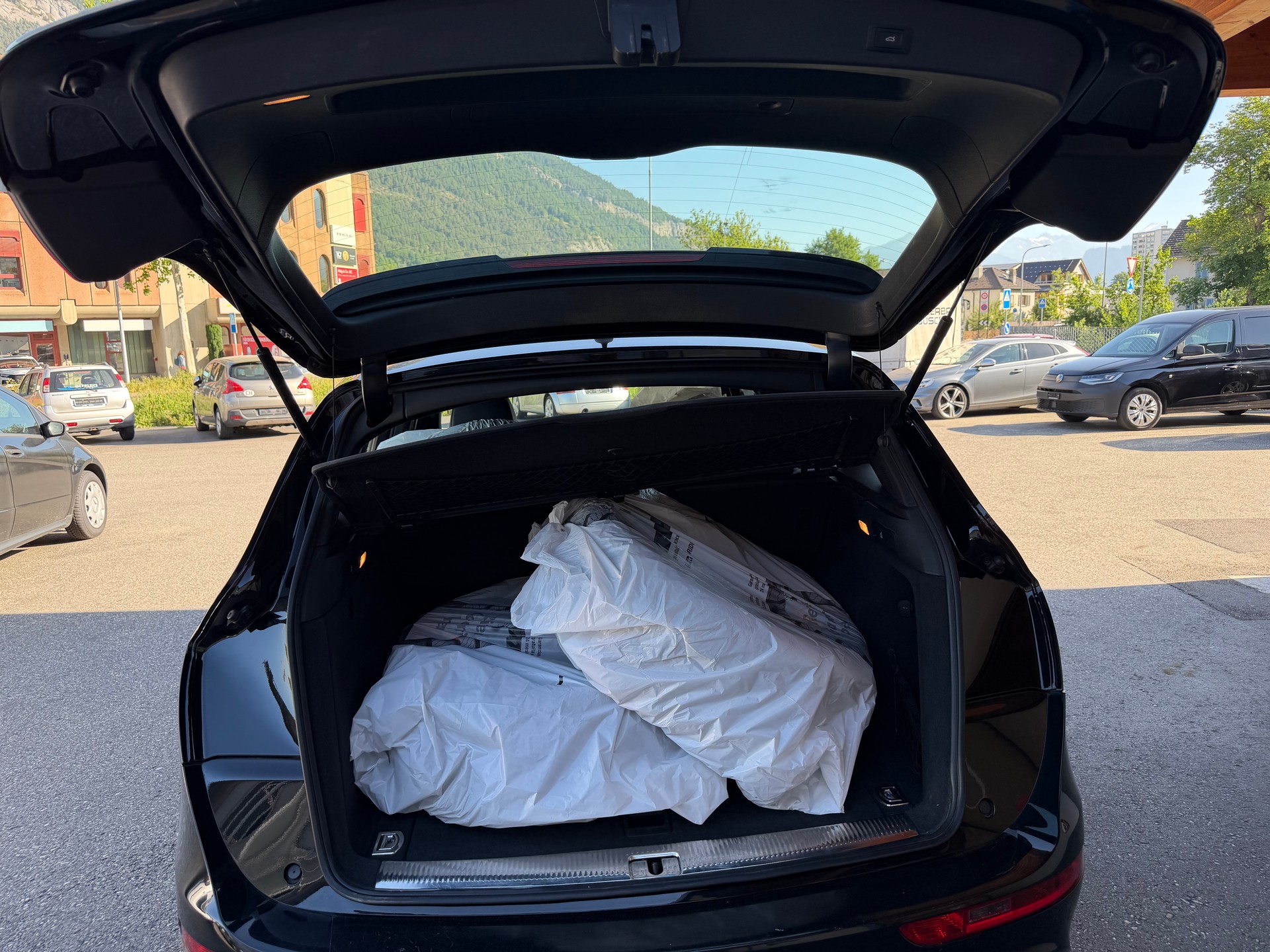 AUDI Q5 3.0 TDI clean quattro S-tronic-image-9