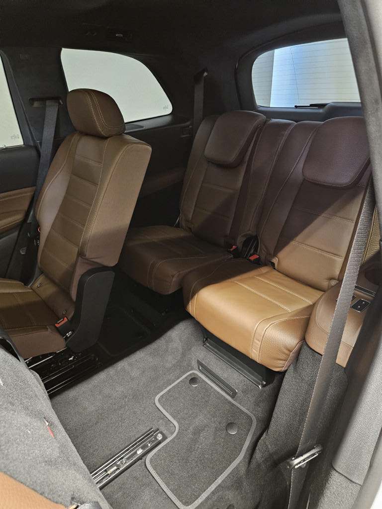 MERCEDES-BENZ GLS 450 d 4Matic AMG Line-image-14