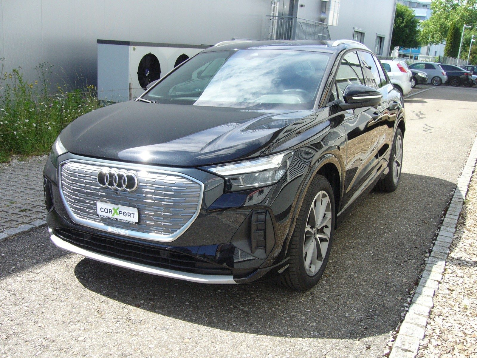 AUDI Q4 e-tron 50 quattro 299 PS