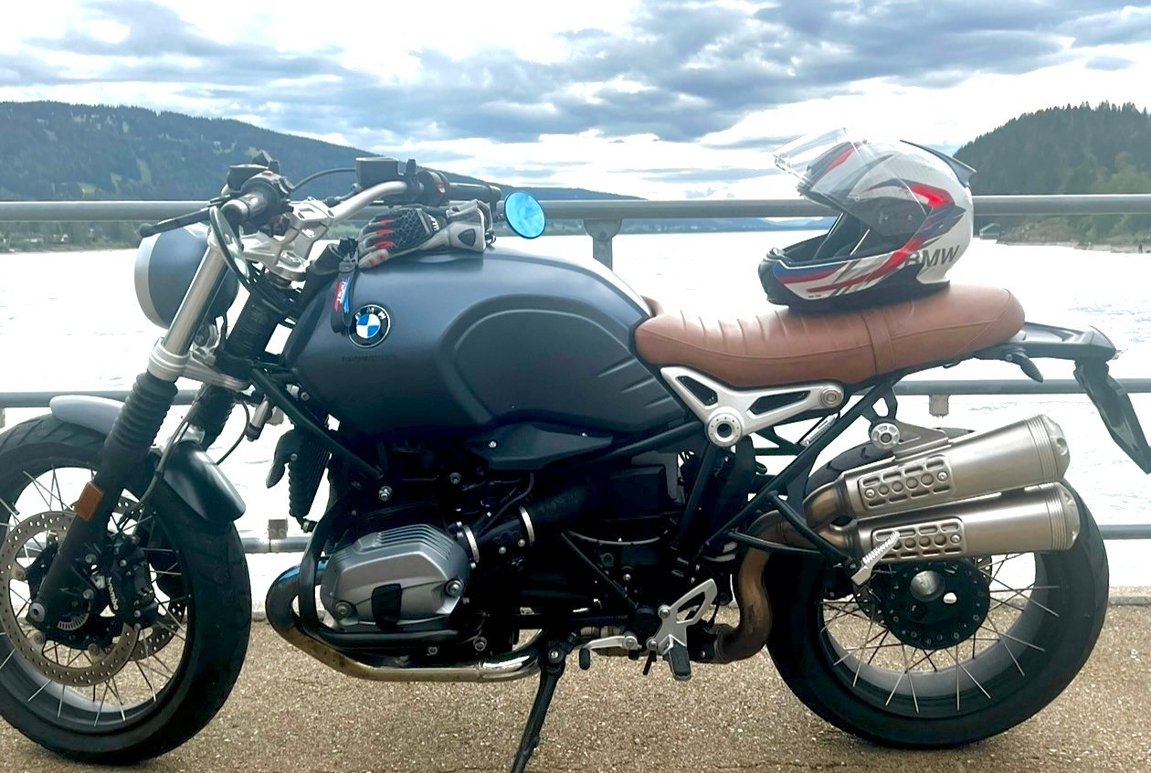 BMW R nineT Scrambler ABS-image-1