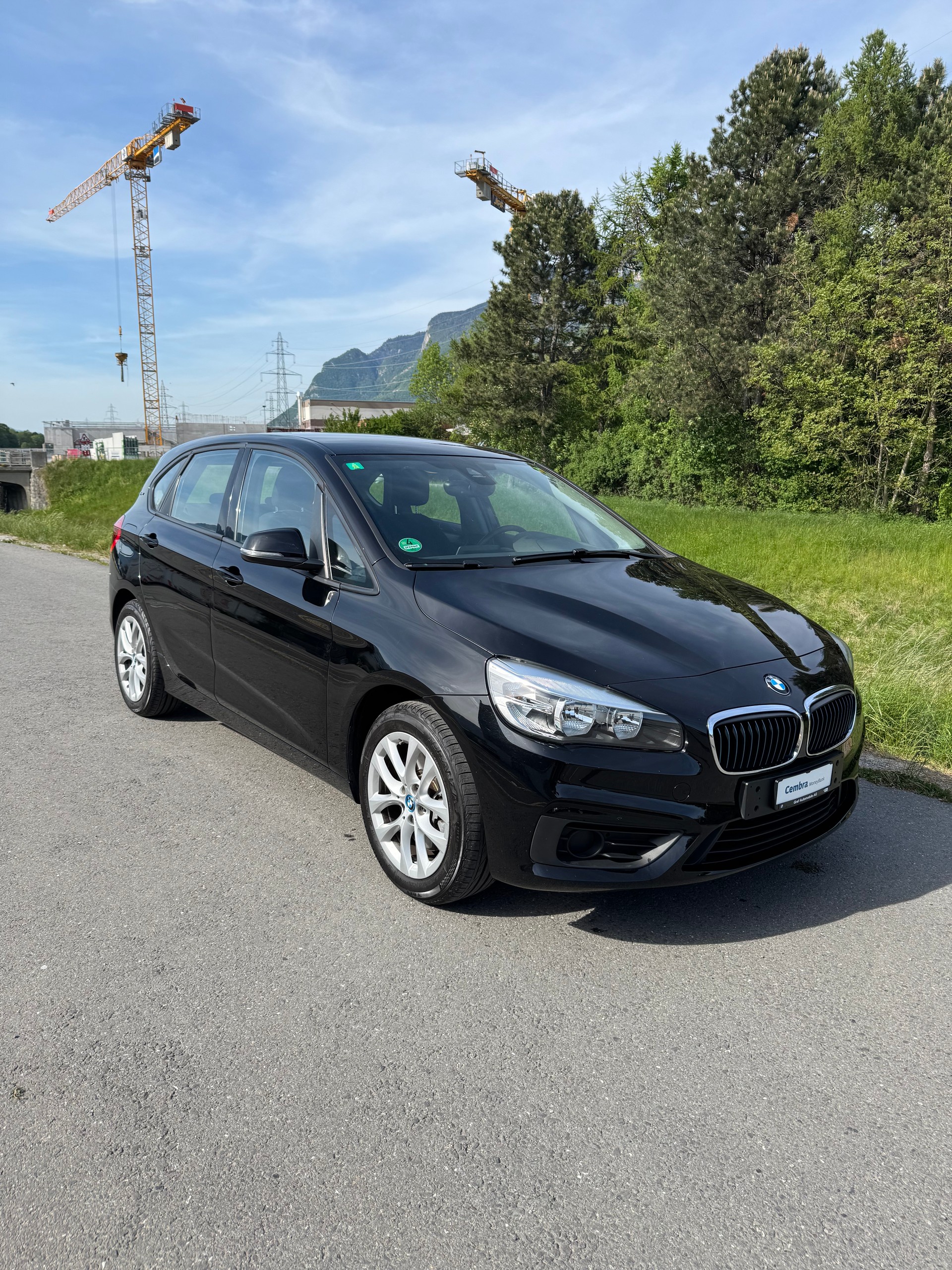 BMW 225xe iPerformance Active Tourer Steptronic-image-1