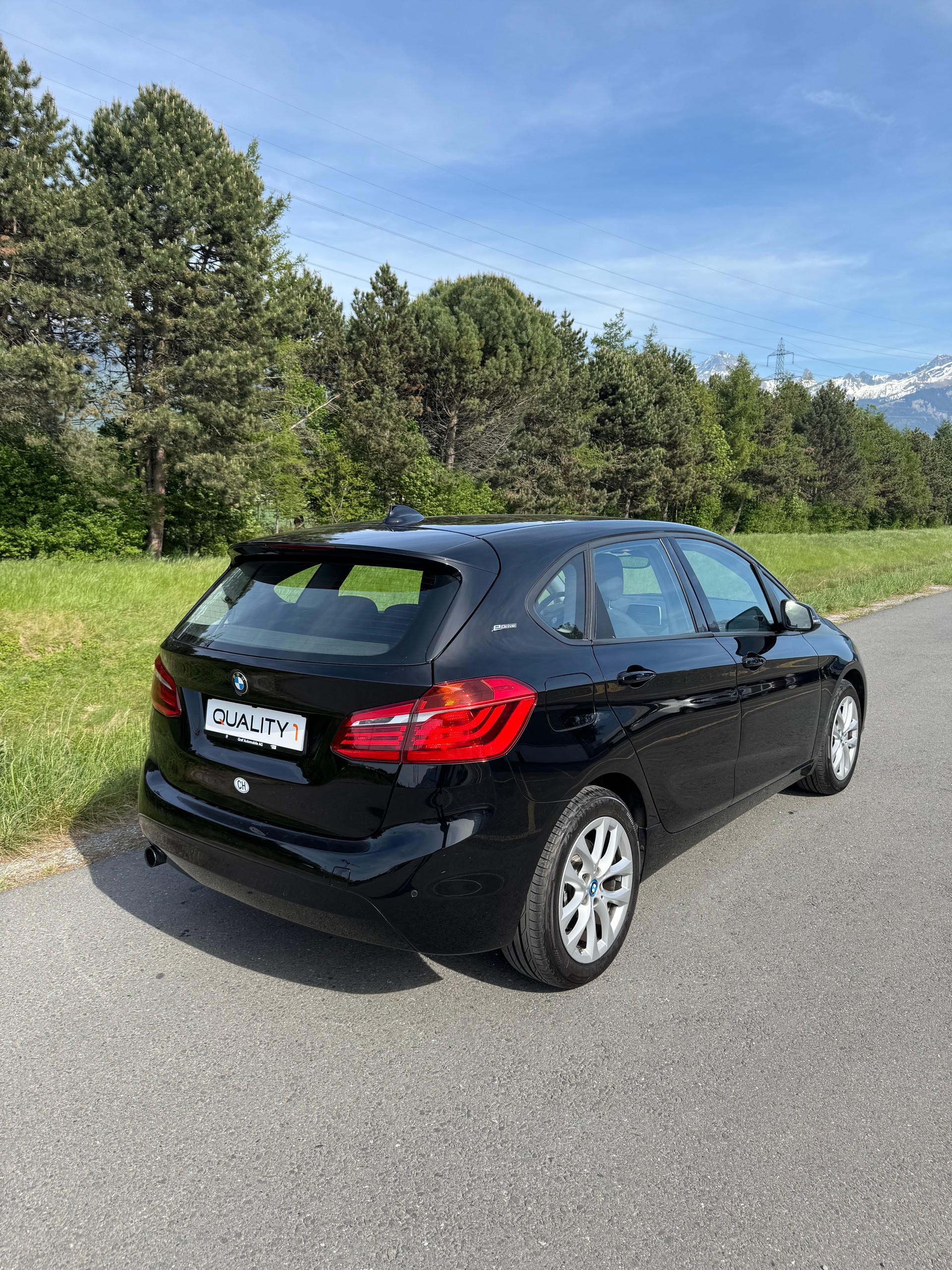 BMW 225xe iPerformance Active Tourer Steptronic-image-6