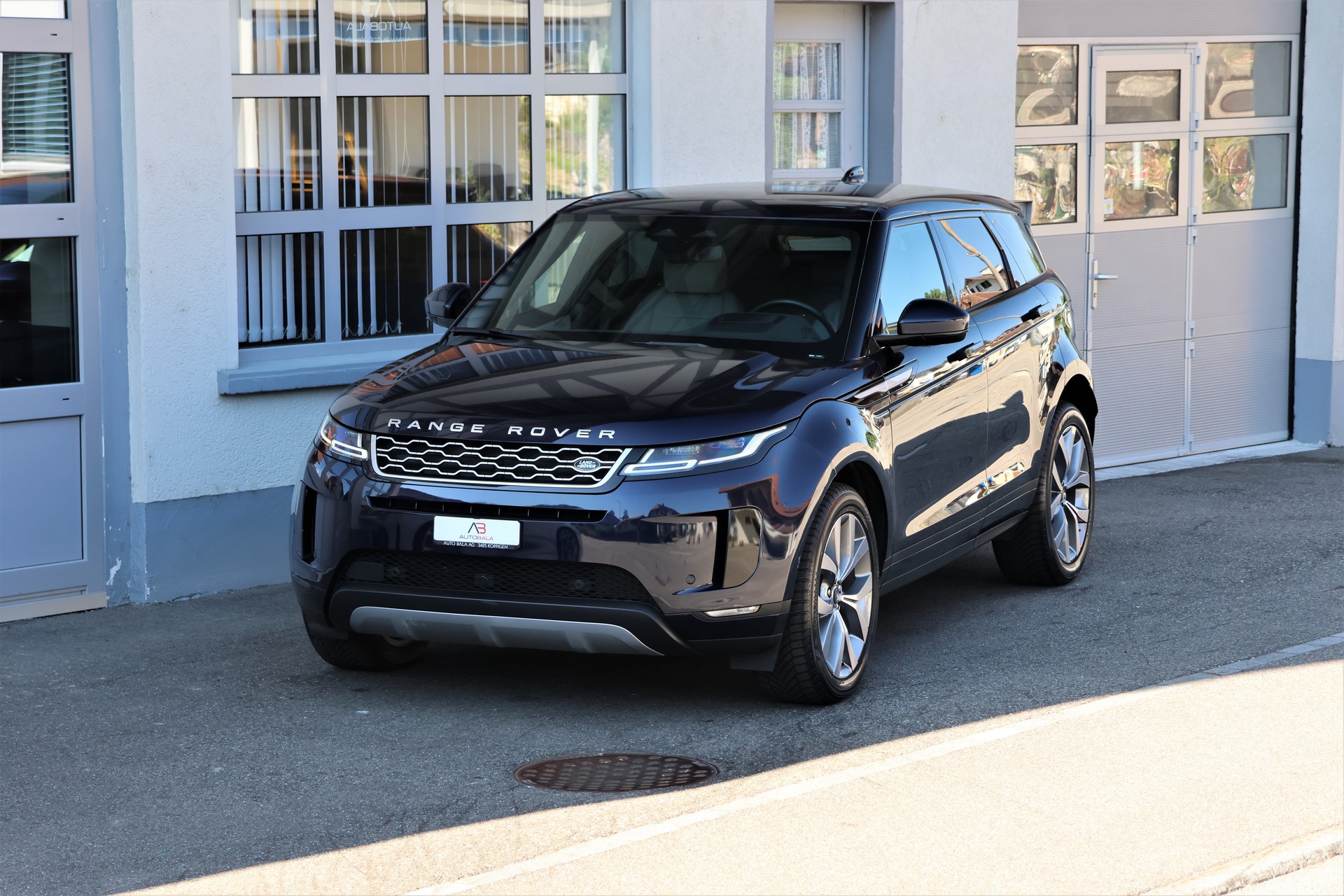LAND ROVER Range Rover Evoque P 200 MHEV SE AT9 (CH)