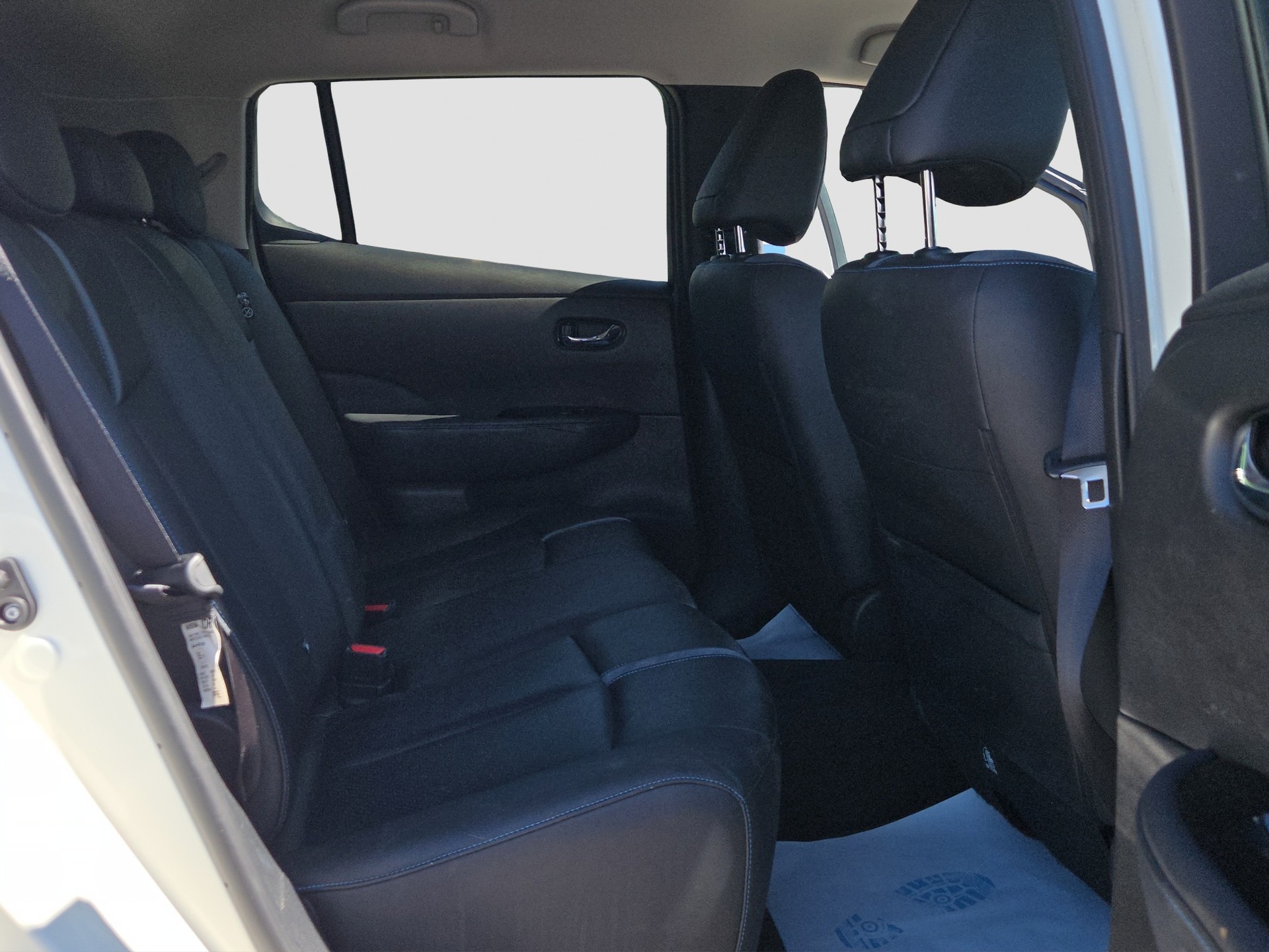 NISSAN Leaf 3. Zero (incl. battery)-image-8