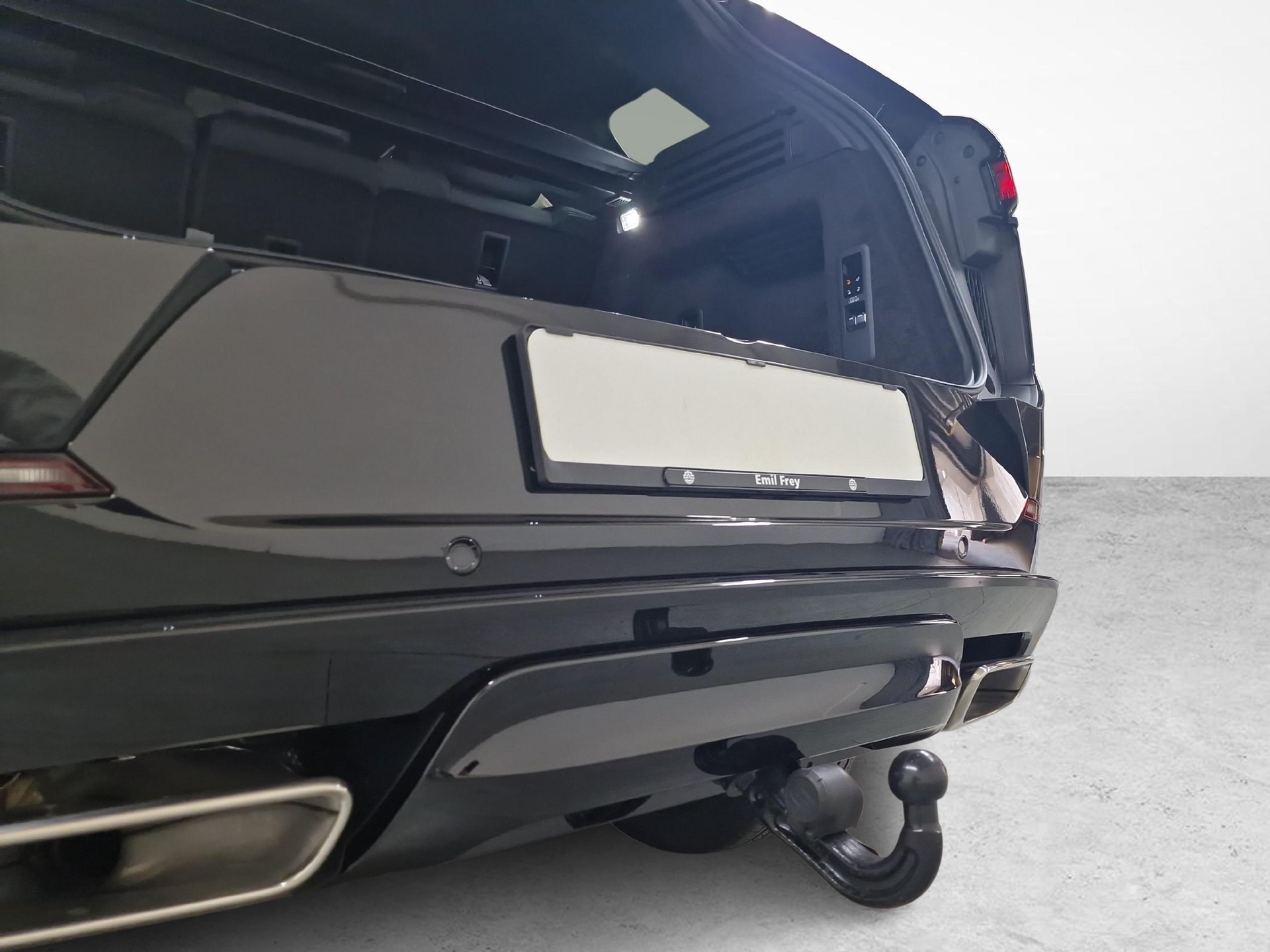 LAND ROVER Range Rover Sport 3.0 I6 P460e SE Dynamic-image-12