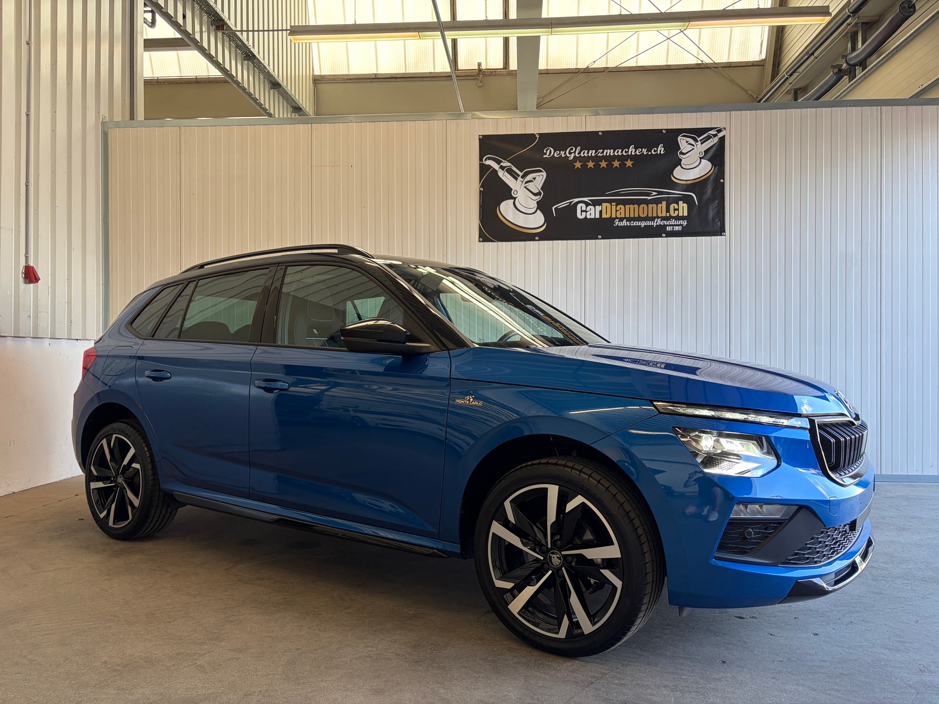 SKODA Kamiq 1.5 TSI DSG "Monte Carlo" - HERSTELLERGARANTIE BIS 2030!-showroom-element-1