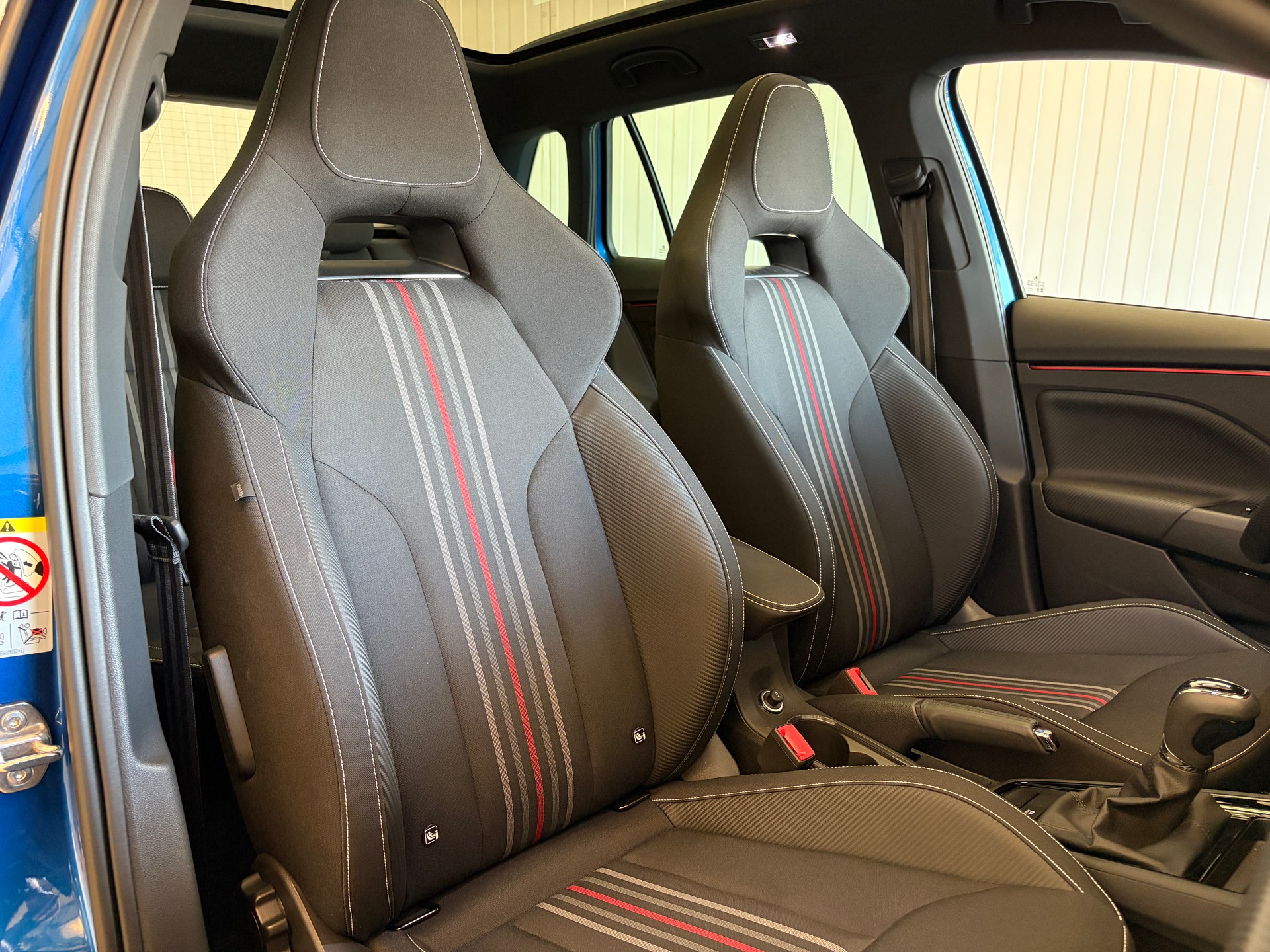 SKODA Kamiq 1.5 TSI DSG "Monte Carlo" - HERSTELLERGARANTIE BIS 2030!-image-5