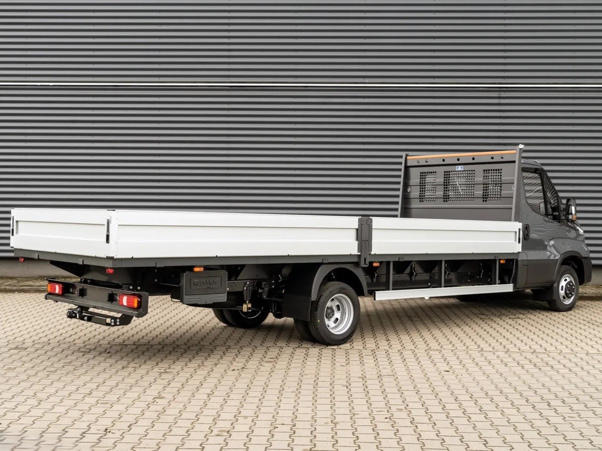 IVECO 50 C 18H A8 Pritsche-showroom-element-2