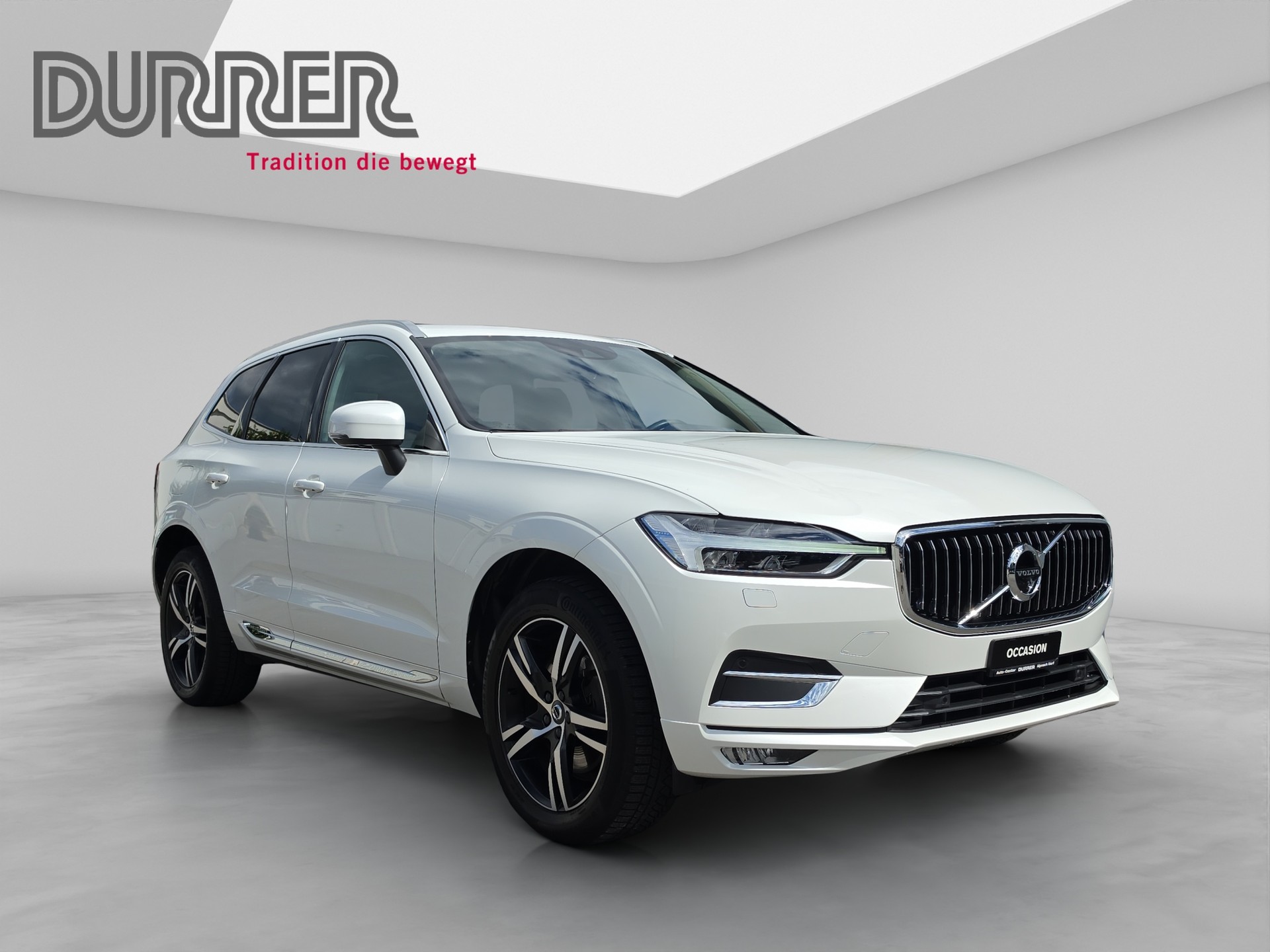VOLVO XC60 2.0 B5 MH Inscription AWD-image-5