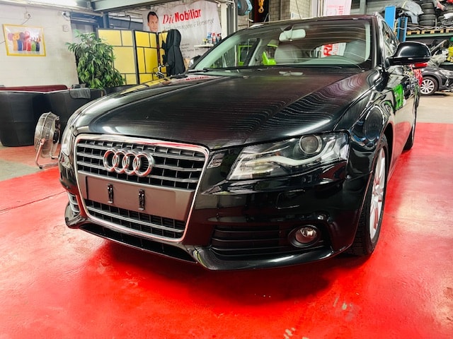 AUDI A4 Avant 2.0 TDI