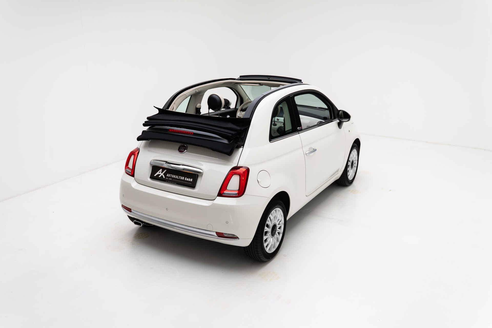FIAT 500C 0.9 Twinair Turbo Lounge-image-11