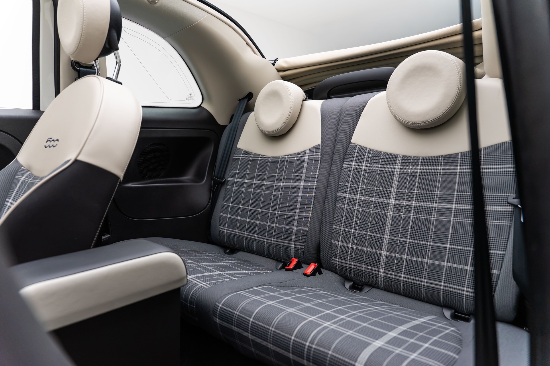 FIAT 500C 0.9 Twinair Turbo Lounge-image-18
