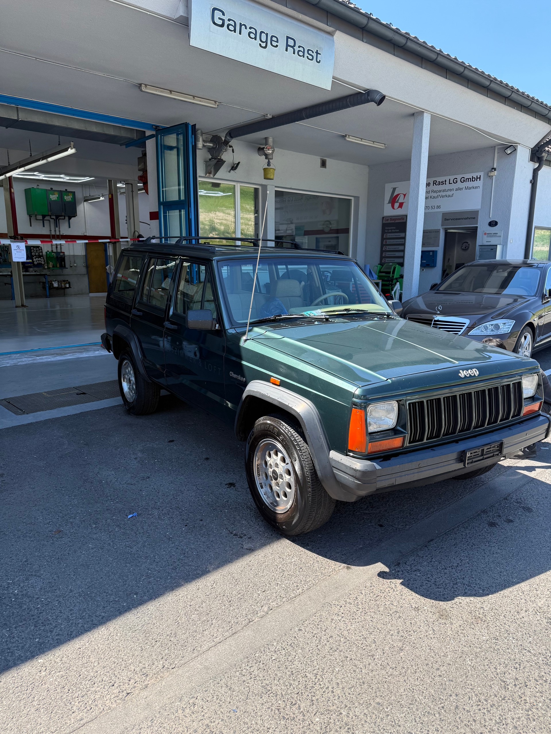JEEP Cherokee 2.5 Jamboree