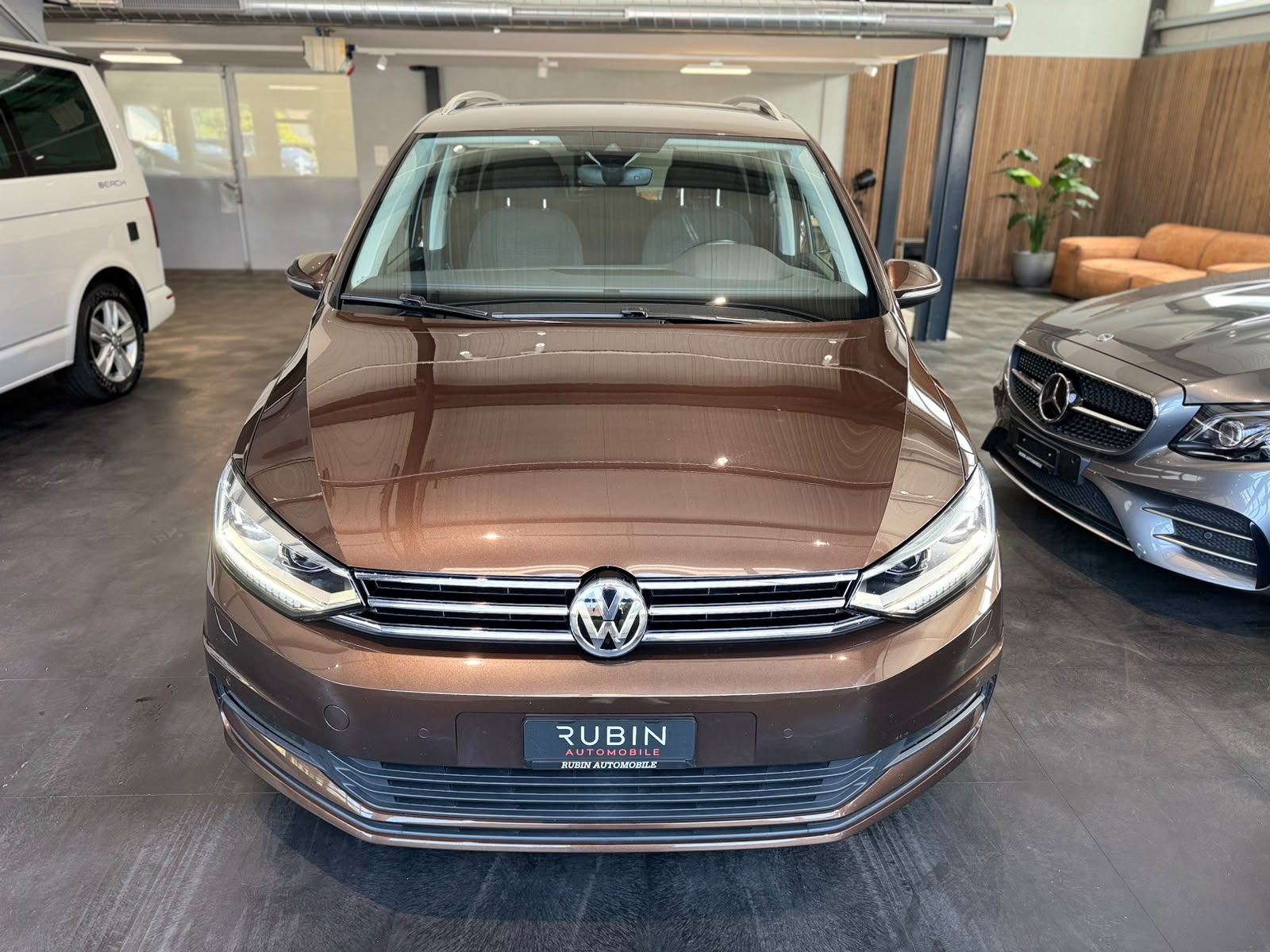 VW Touran 1.6 TDI BlueMotion Technology Comfortline DSG-image-8