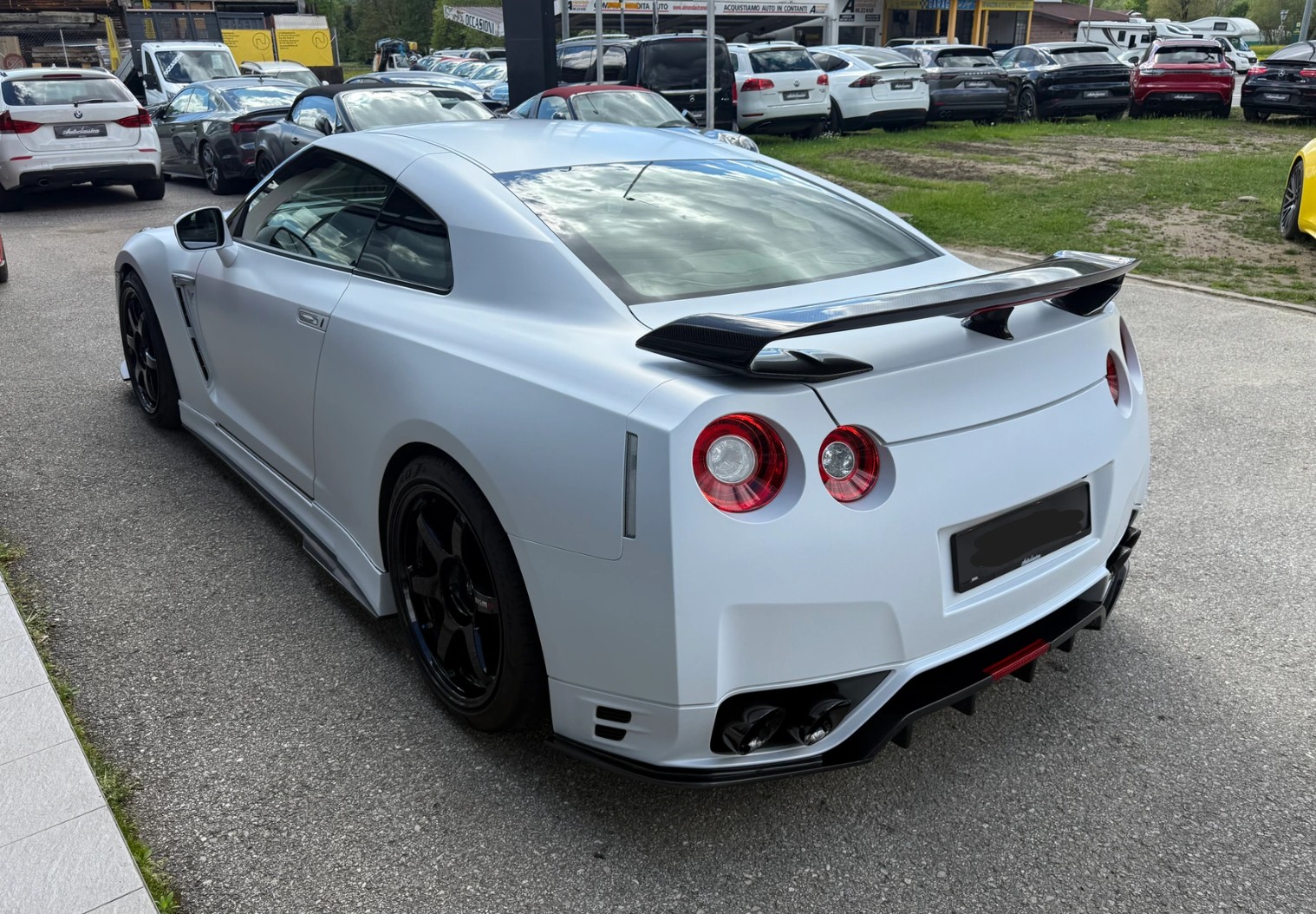 NISSAN 3.8 V6 BiT Track Edition-image-2