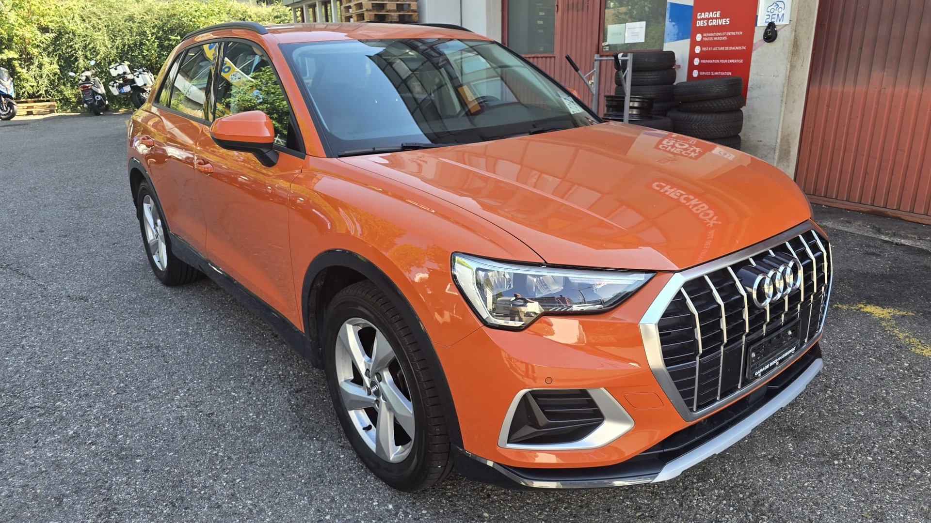 AUDI Q3 35 TFSI S line Sportline , ADAPT. TEMPOMAT, 8 pneu,, PDC, AHK, Crochet attelage amovible